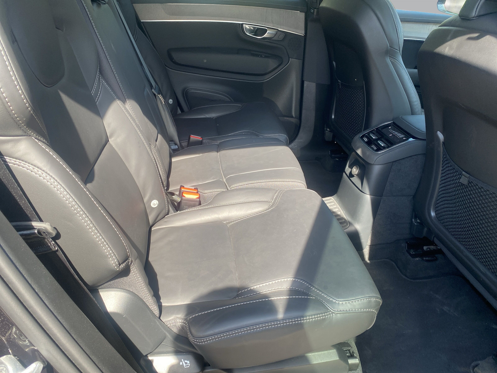 VOLVO XC90 T8 eAWD PluginHybrid Plus Dark Geartronic-image-13