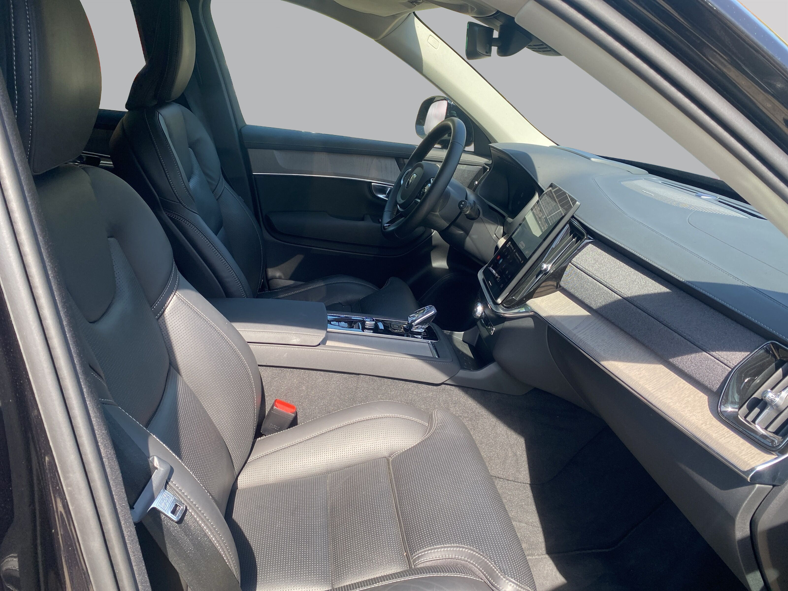 VOLVO XC90 T8 eAWD PluginHybrid Plus Dark Geartronic-image-12