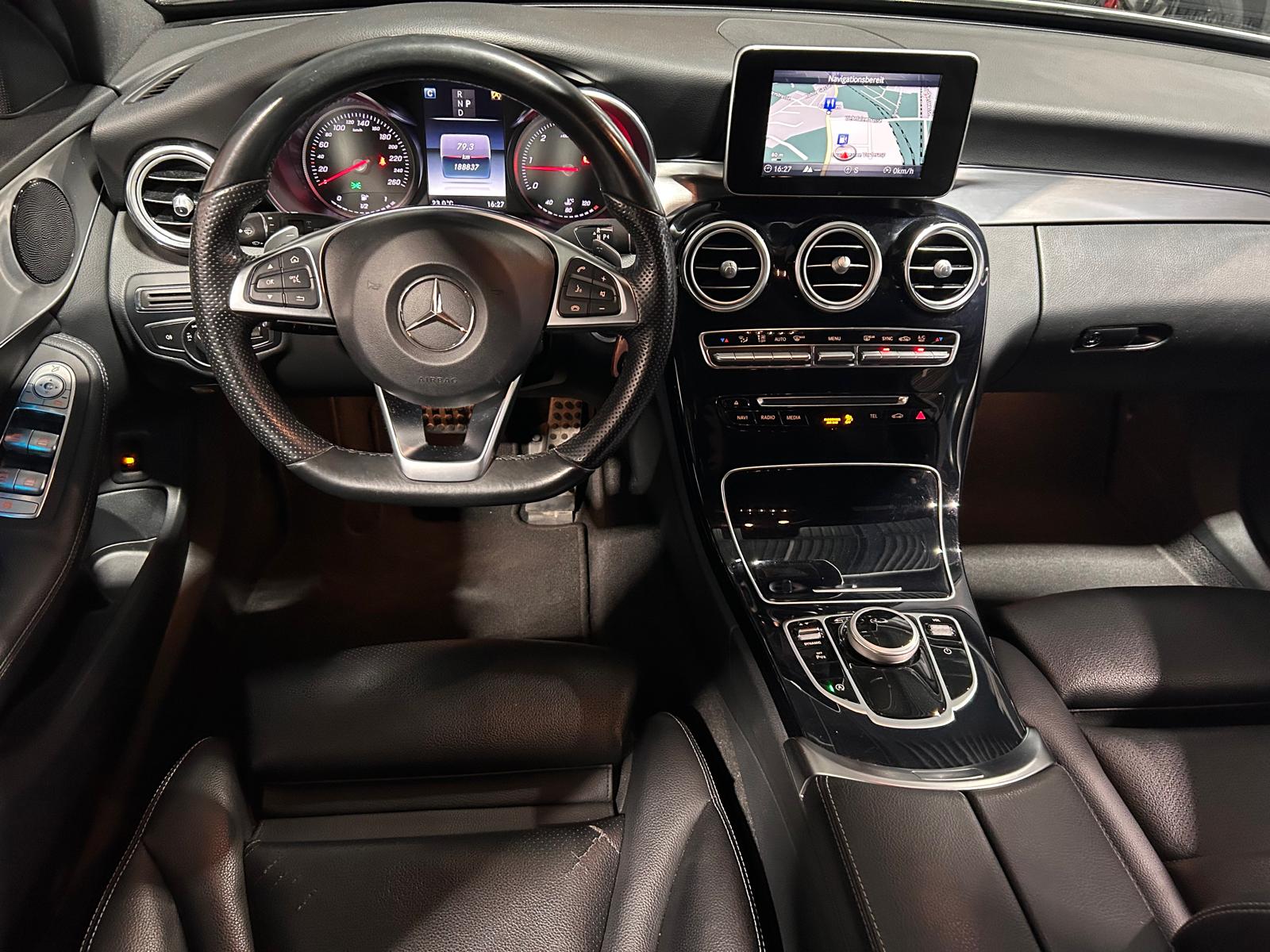 MERCEDES-BENZ C 250 d Swiss Star AMG Line 4m Kombi-image-12