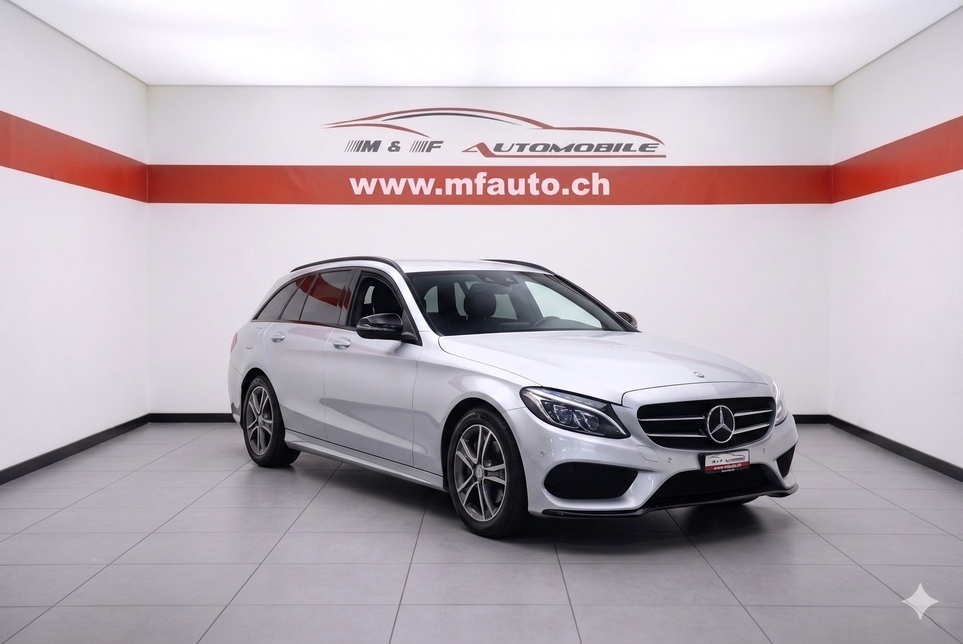 MERCEDES-BENZ C 250 d Swiss Star AMG Line 4m Kombi-showroom-element-2