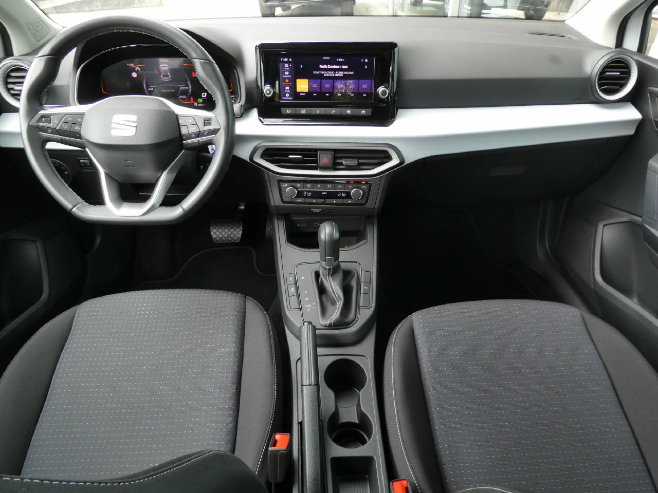 SEAT Ibiza 1.0 TSI 115 Move DSG-image-13