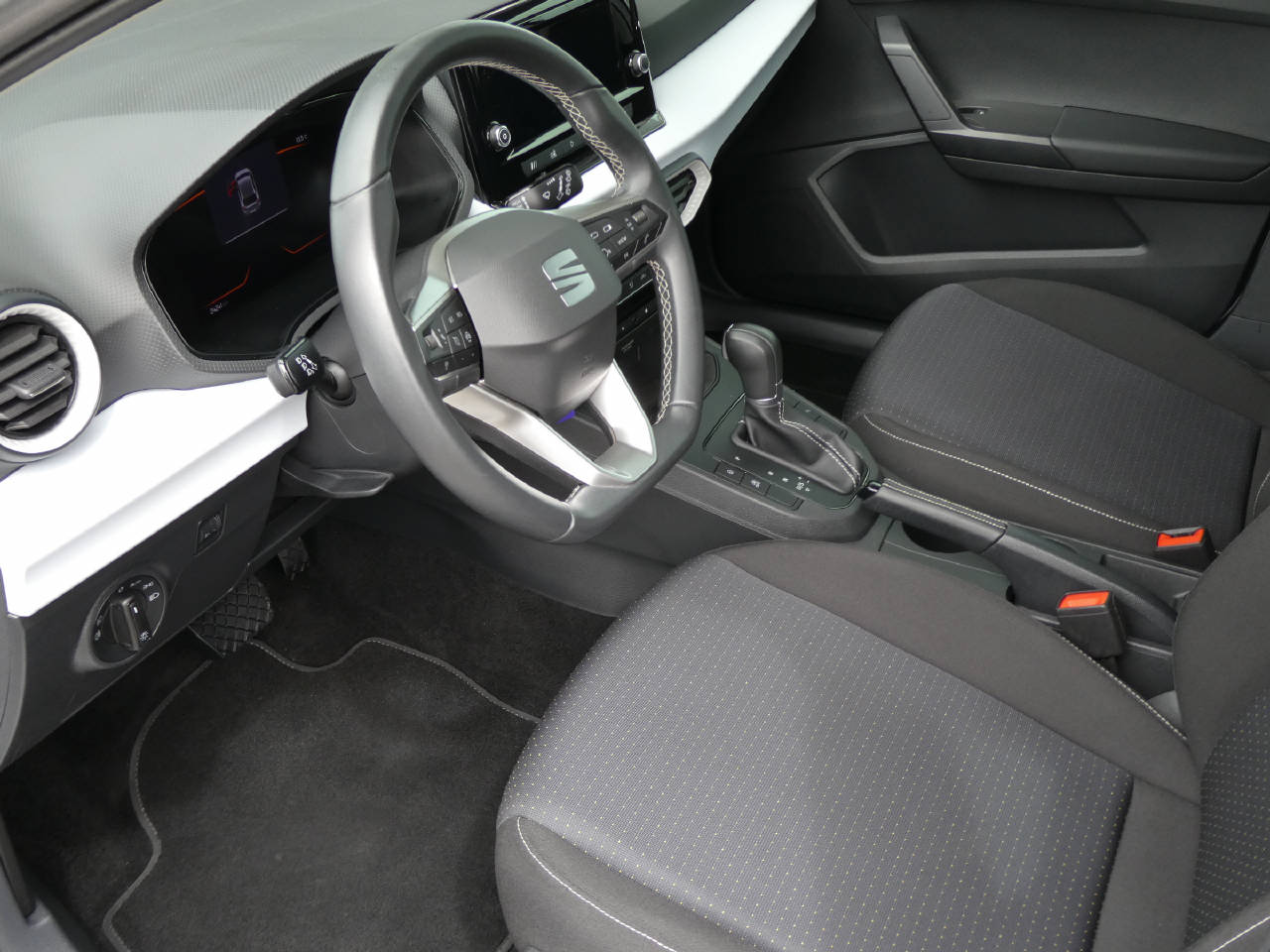 SEAT Ibiza 1.0 TSI 115 Move DSG-image-8