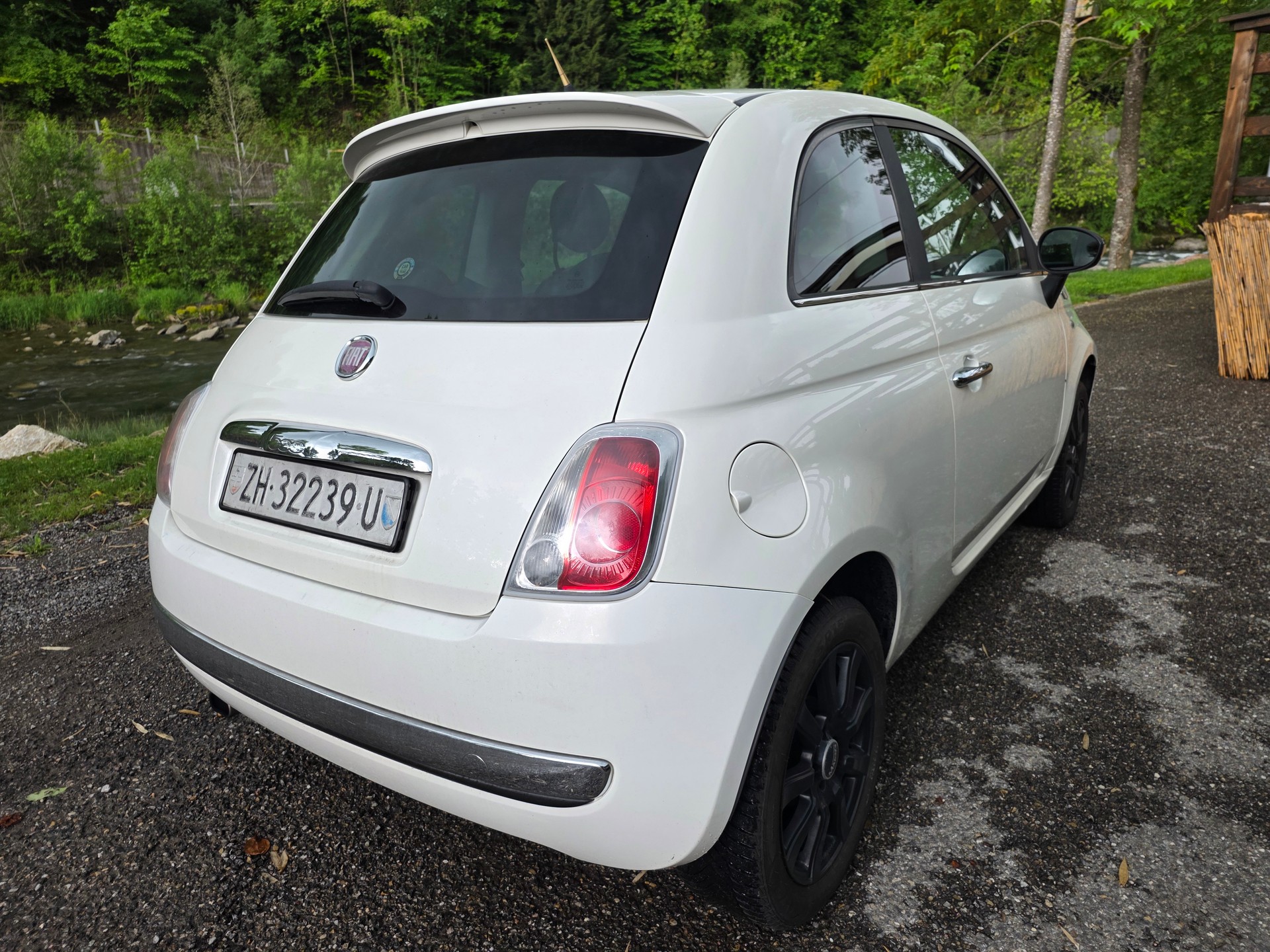 FIAT 500 1.3 JTD Lounge ☆☆☆ Inklusive frischer MFK ☆☆☆-image-4