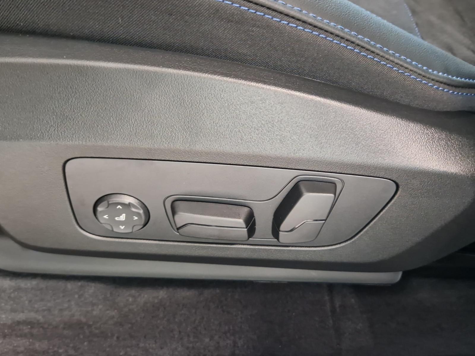 BMW X1 xDrive30e M Sport-image-25