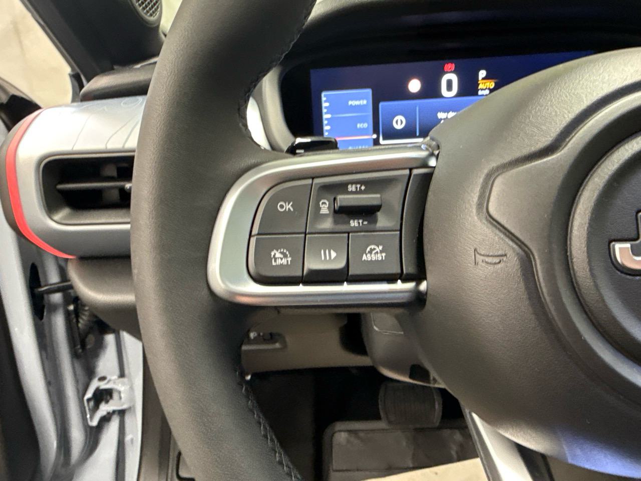 JEEP Avenger 1.2 Turbo MHEV The North Face 4xe-image-7