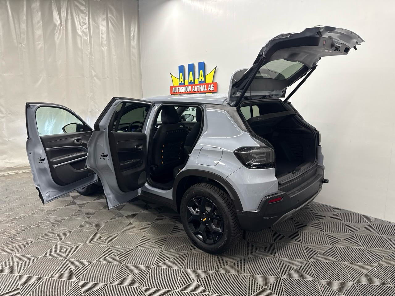 JEEP Avenger 1.2 Turbo MHEV The North Face 4xe-image-13