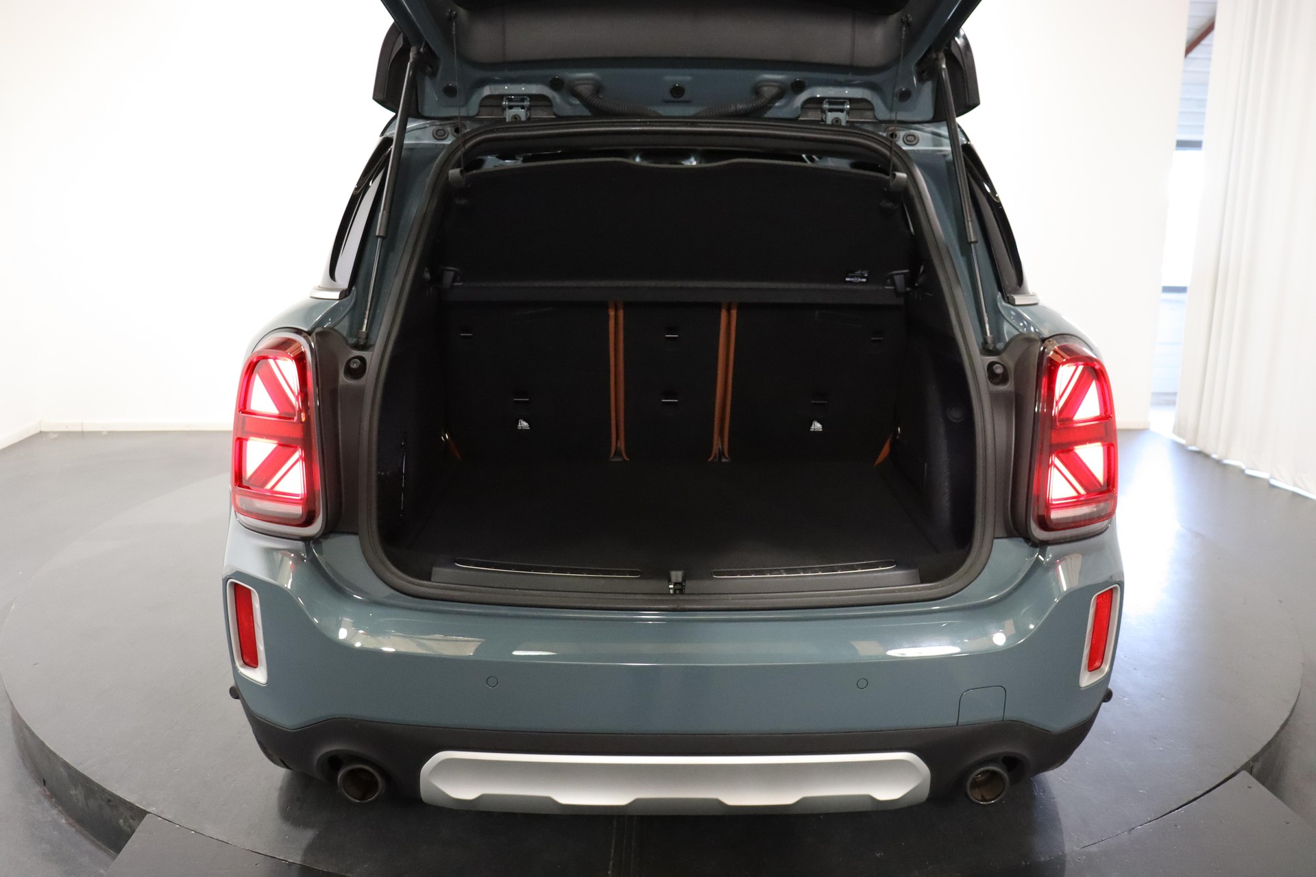 MINI Countryman F60 2.0i Cooper S SAG ALL4-image-5