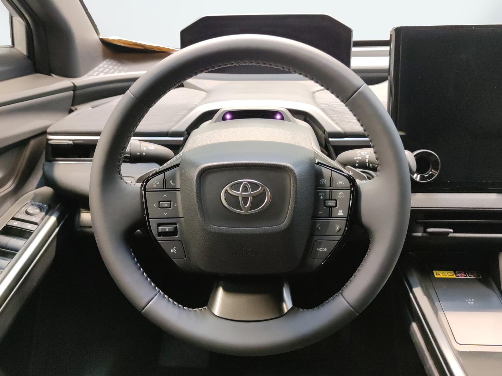 TOYOTA C-HR+ Style AWD-image-12