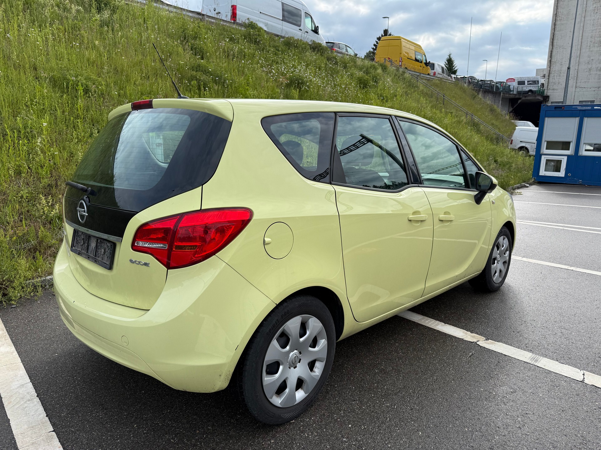 OPEL Meriva 1.6 CDTi Cosmo 99g-showroom-element-3