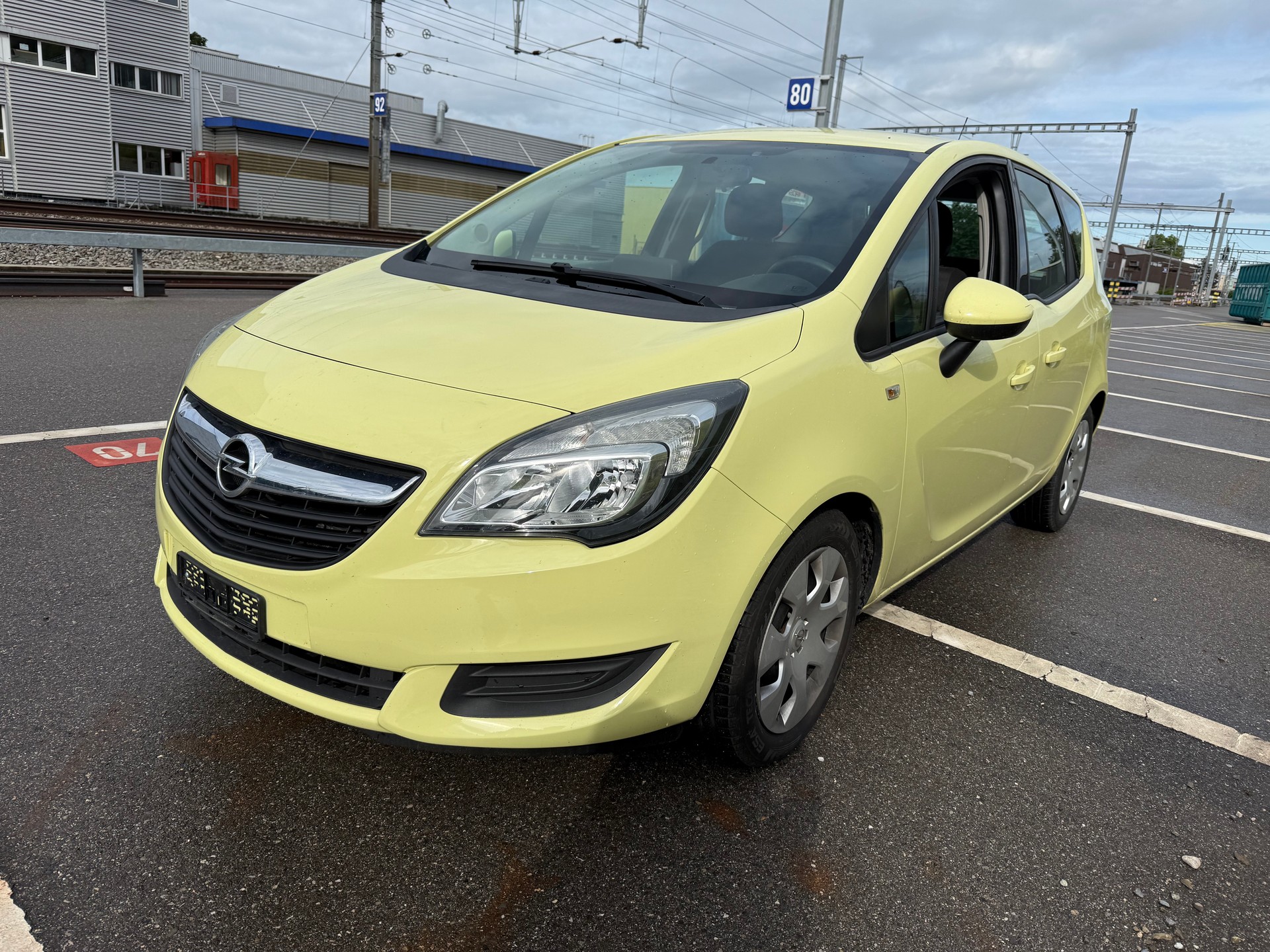 OPEL Meriva 1.6 CDTi Cosmo 99g-showroom-element-1