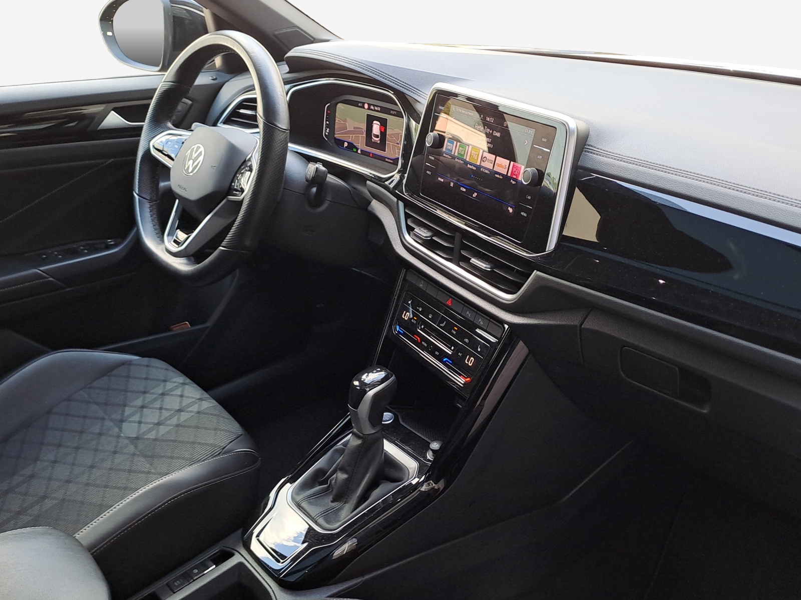 VW T-Roc 1.5 TSI EVO R-Line DSG-image-15