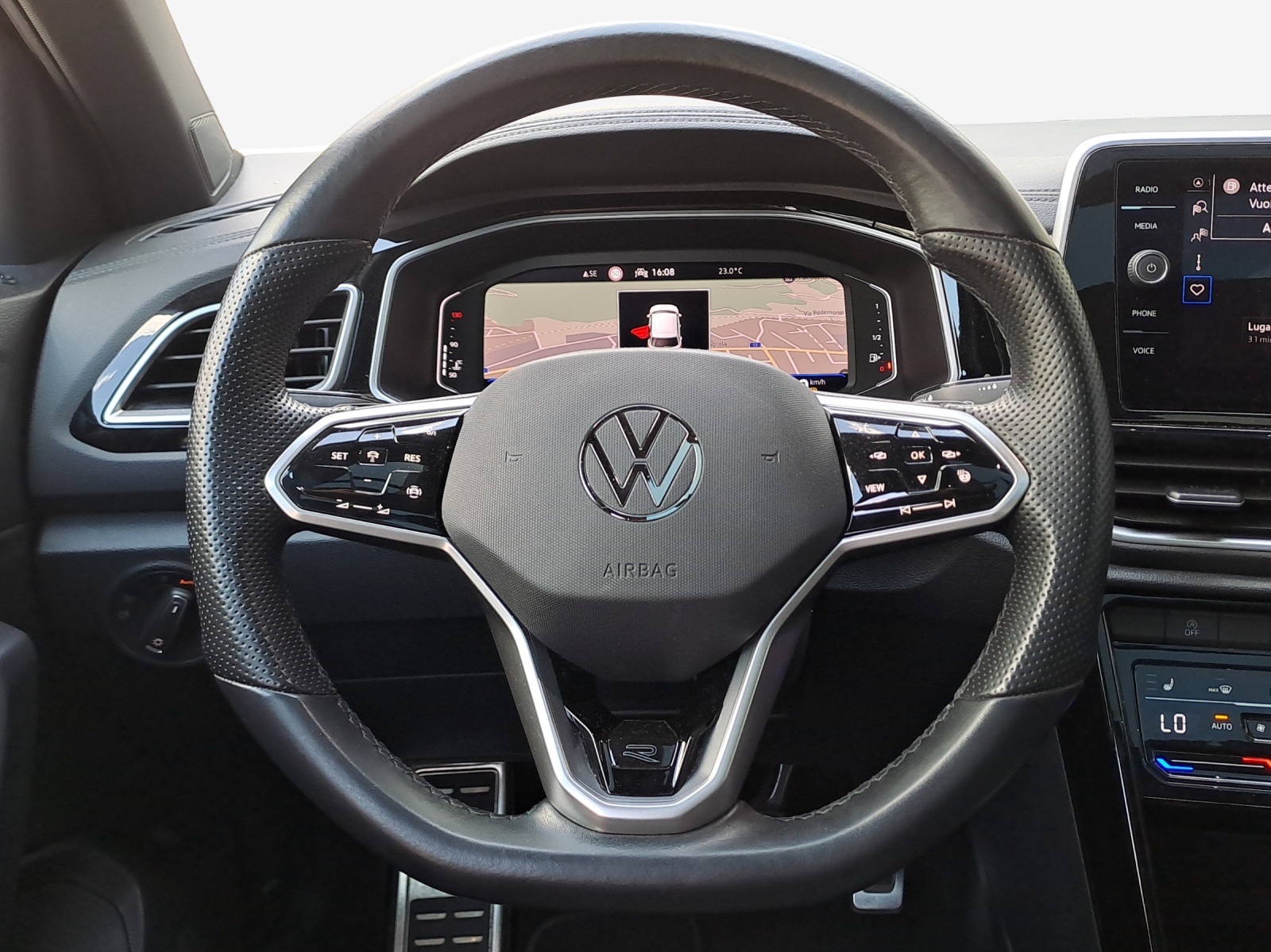 VW T-Roc 1.5 TSI EVO R-Line DSG-image-9