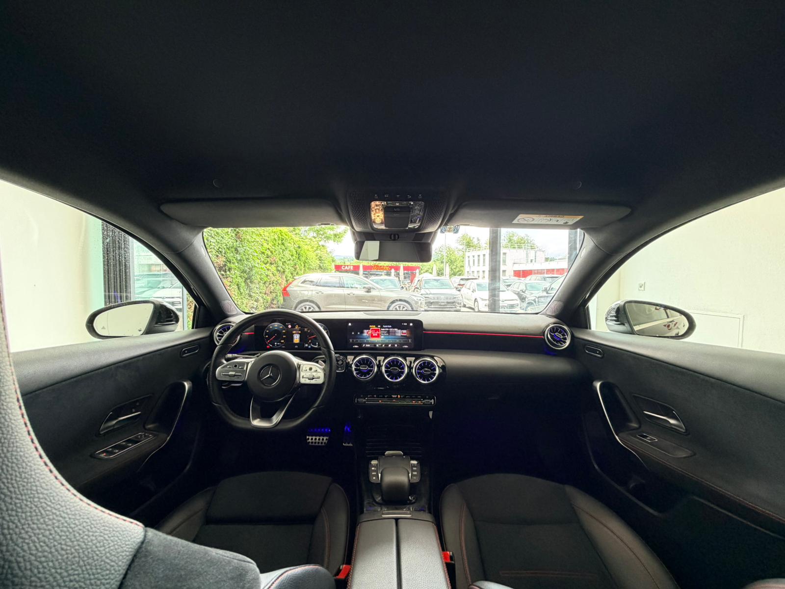 MERCEDES-BENZ A 250 4Matic AMG Line 4Matic 7G-DCT*CH Fahrzeug*4x4*-image-10