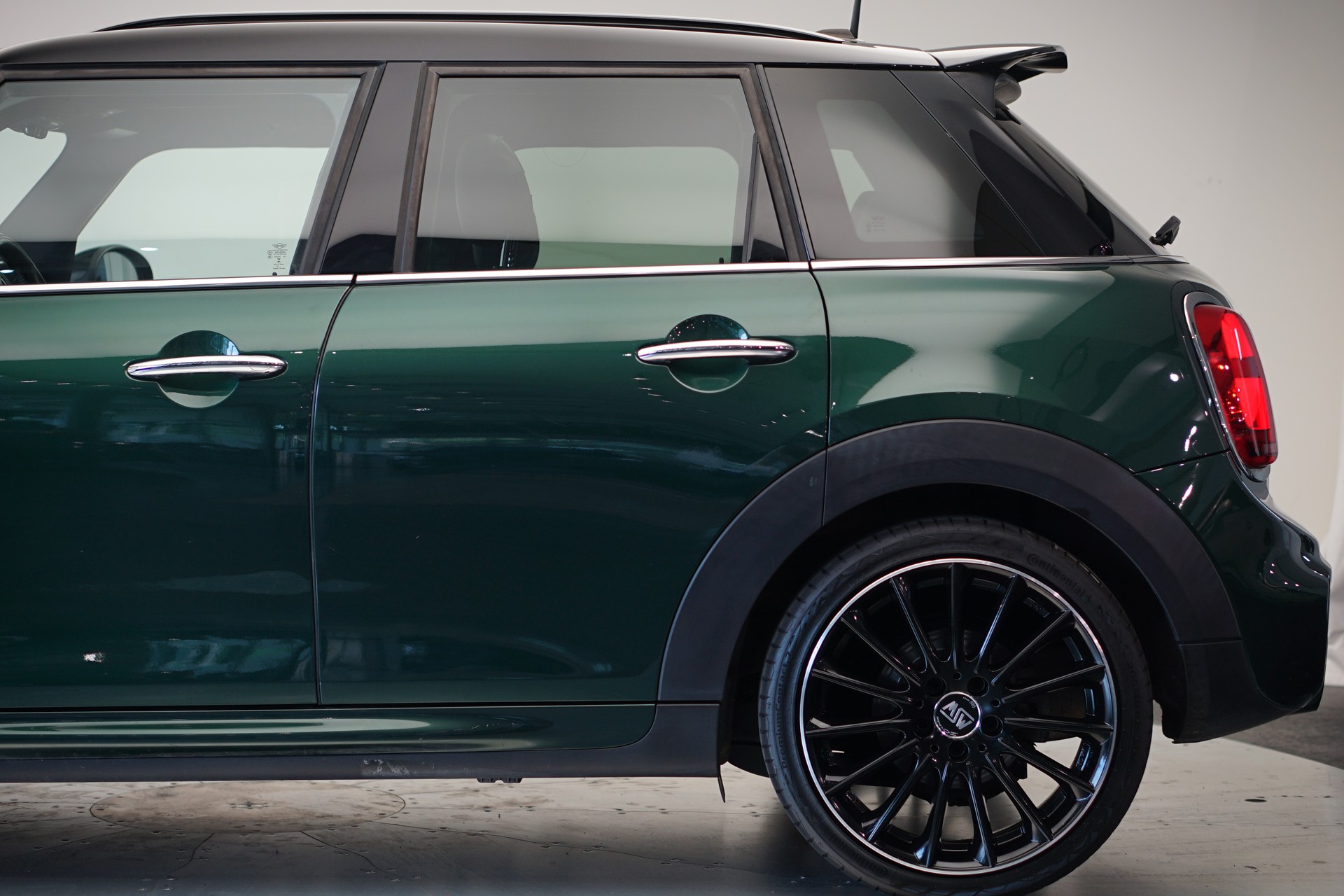 MINI Cooper S Steptronic *CH-Fahrzeug*-image-36