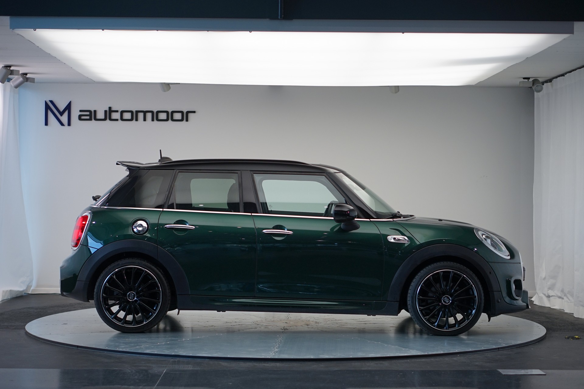 MINI Cooper S Steptronic *CH-Fahrzeug*-showroom-element-3