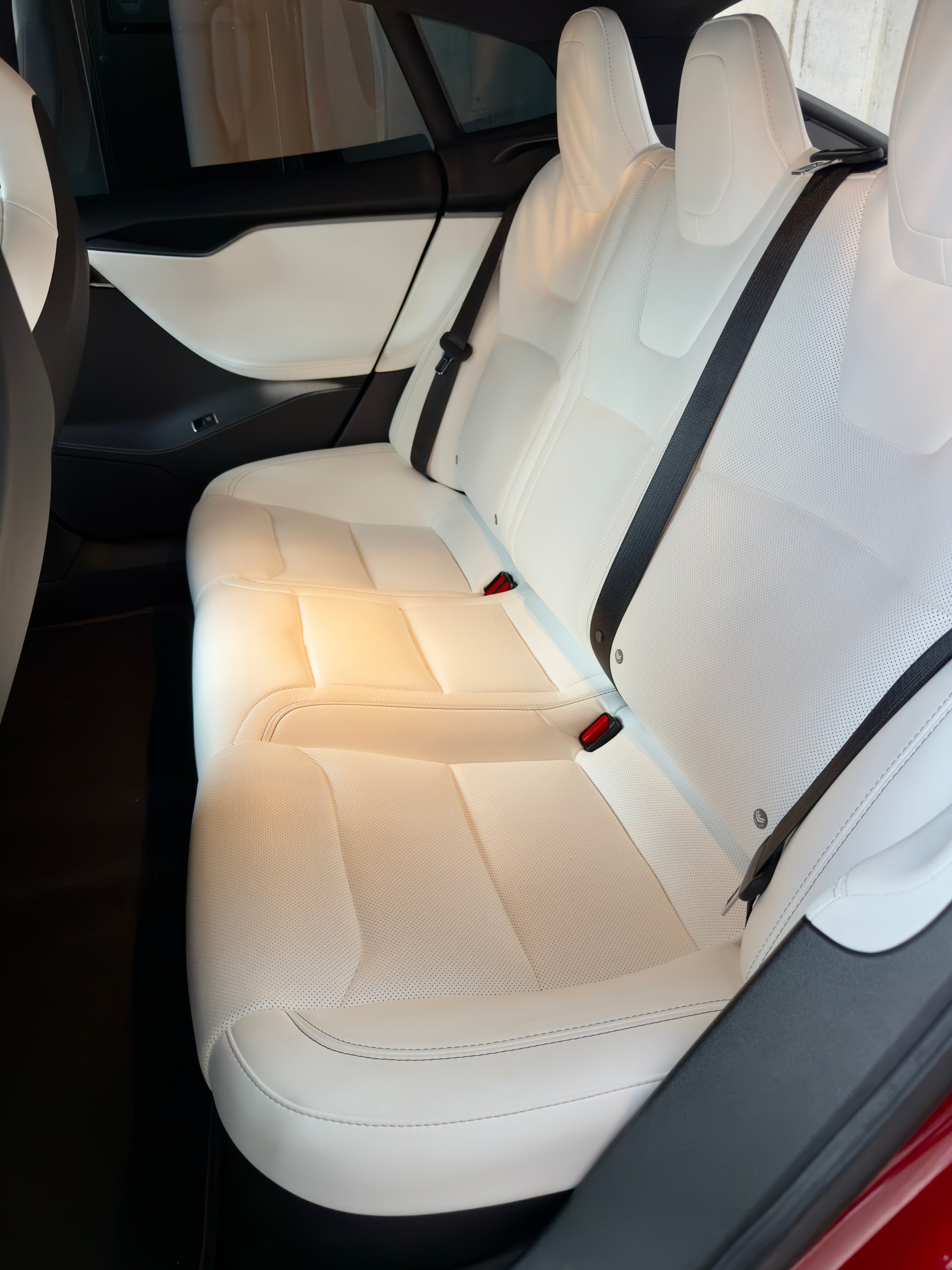 TESLA 100 Performance D / Enhanced Autopilot / Neue HV Batterie-image-4