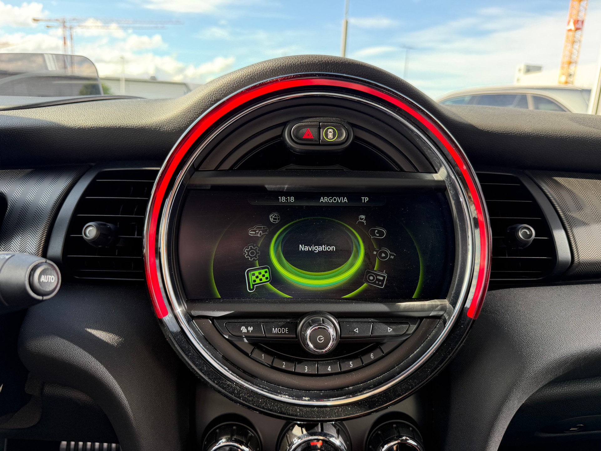 MINI Cooper John Cooper Works Cabriolet Steptronic-image-17