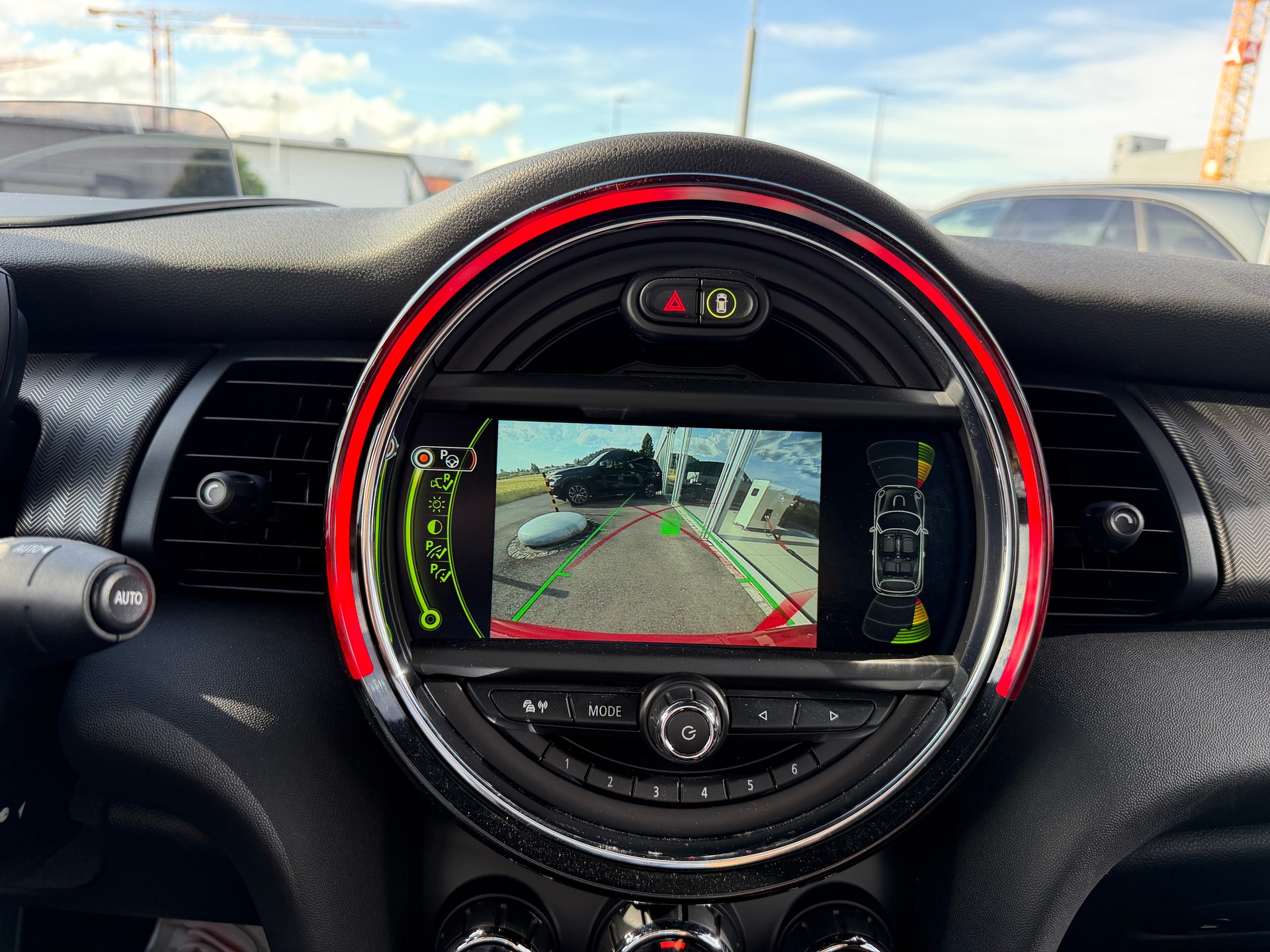MINI Cooper John Cooper Works Cabriolet Steptronic-image-19