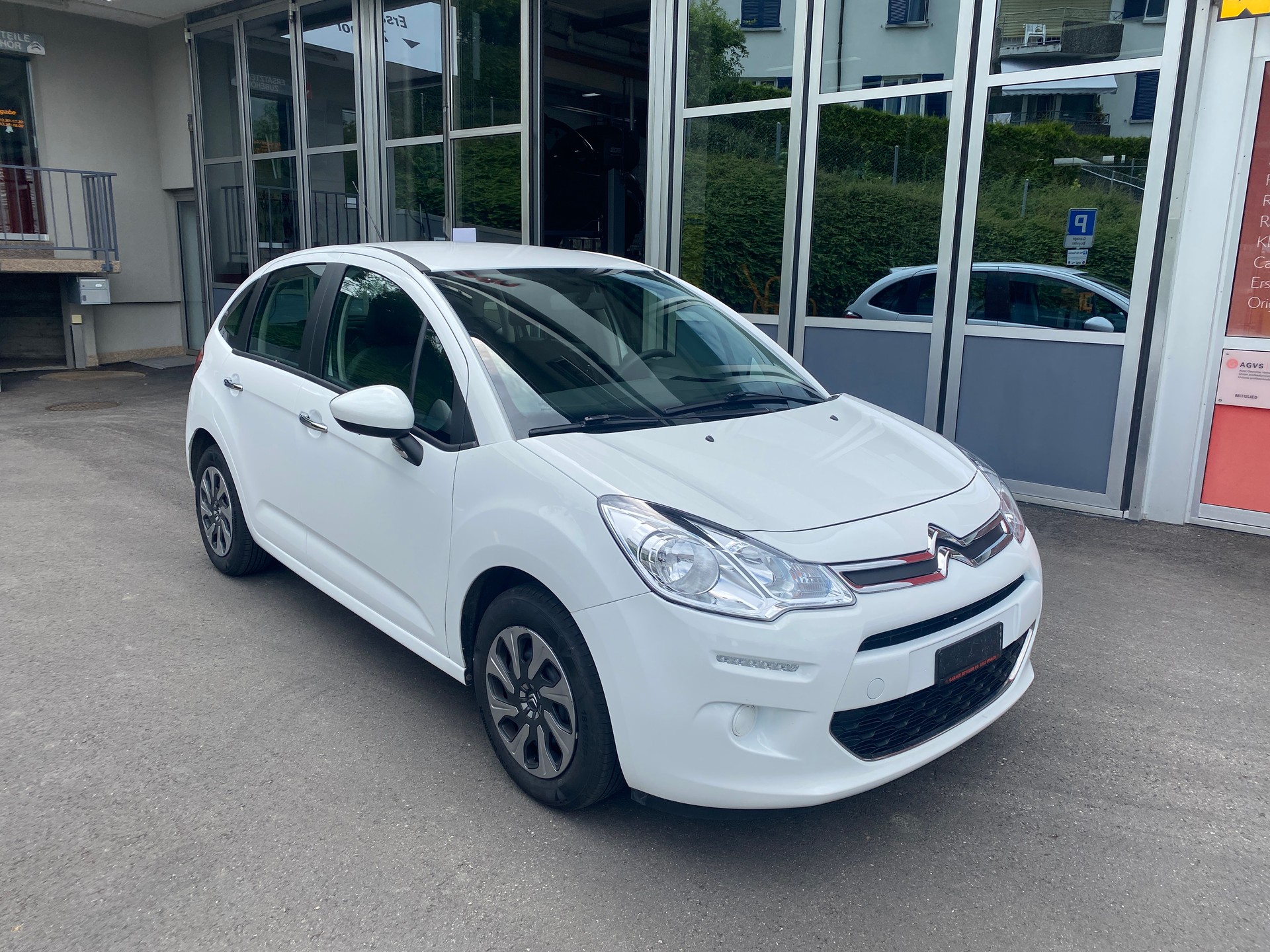 CITROEN C3 1.2i Séduction-image-2