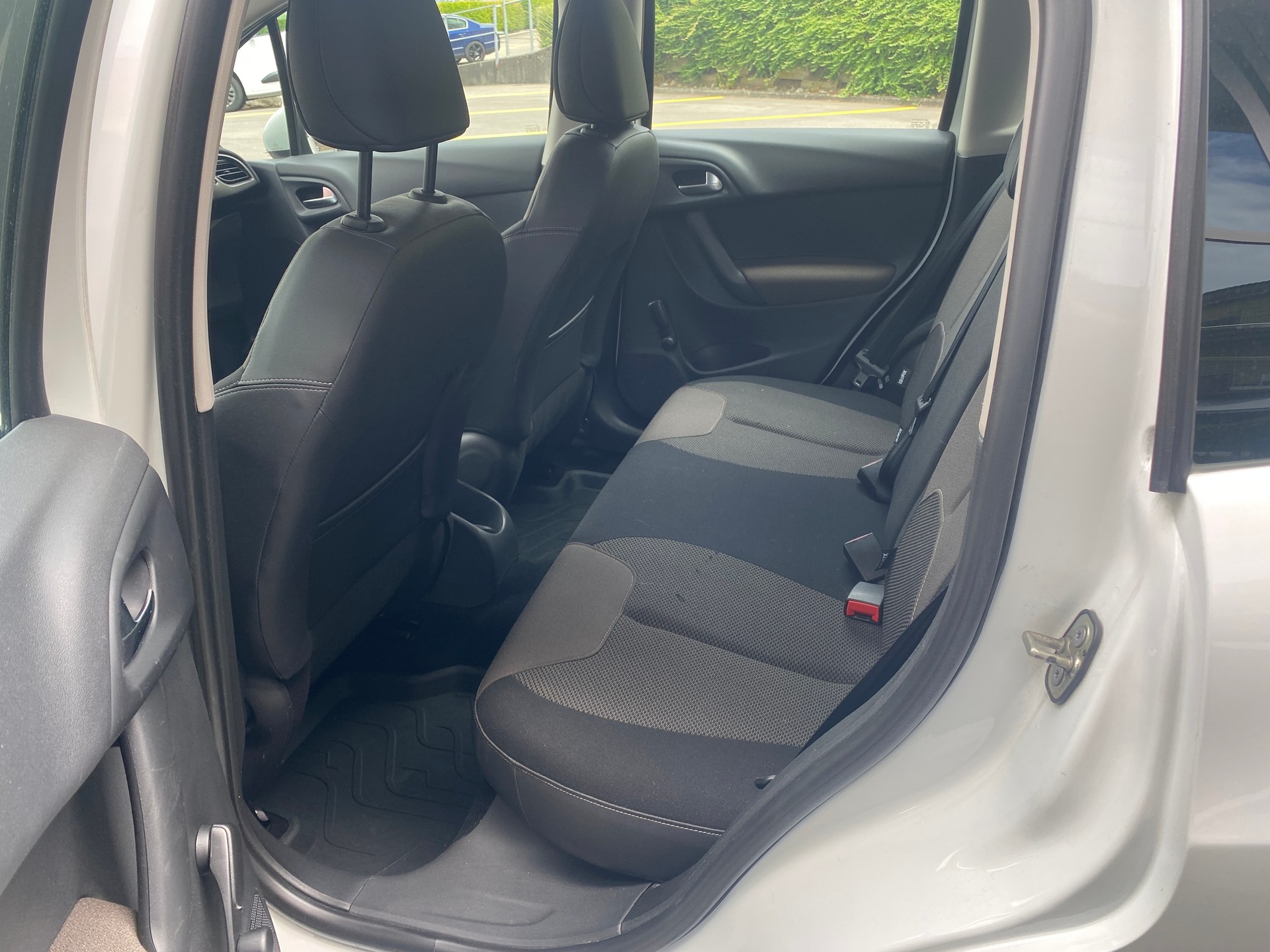 CITROEN C3 1.2i Séduction-image-7