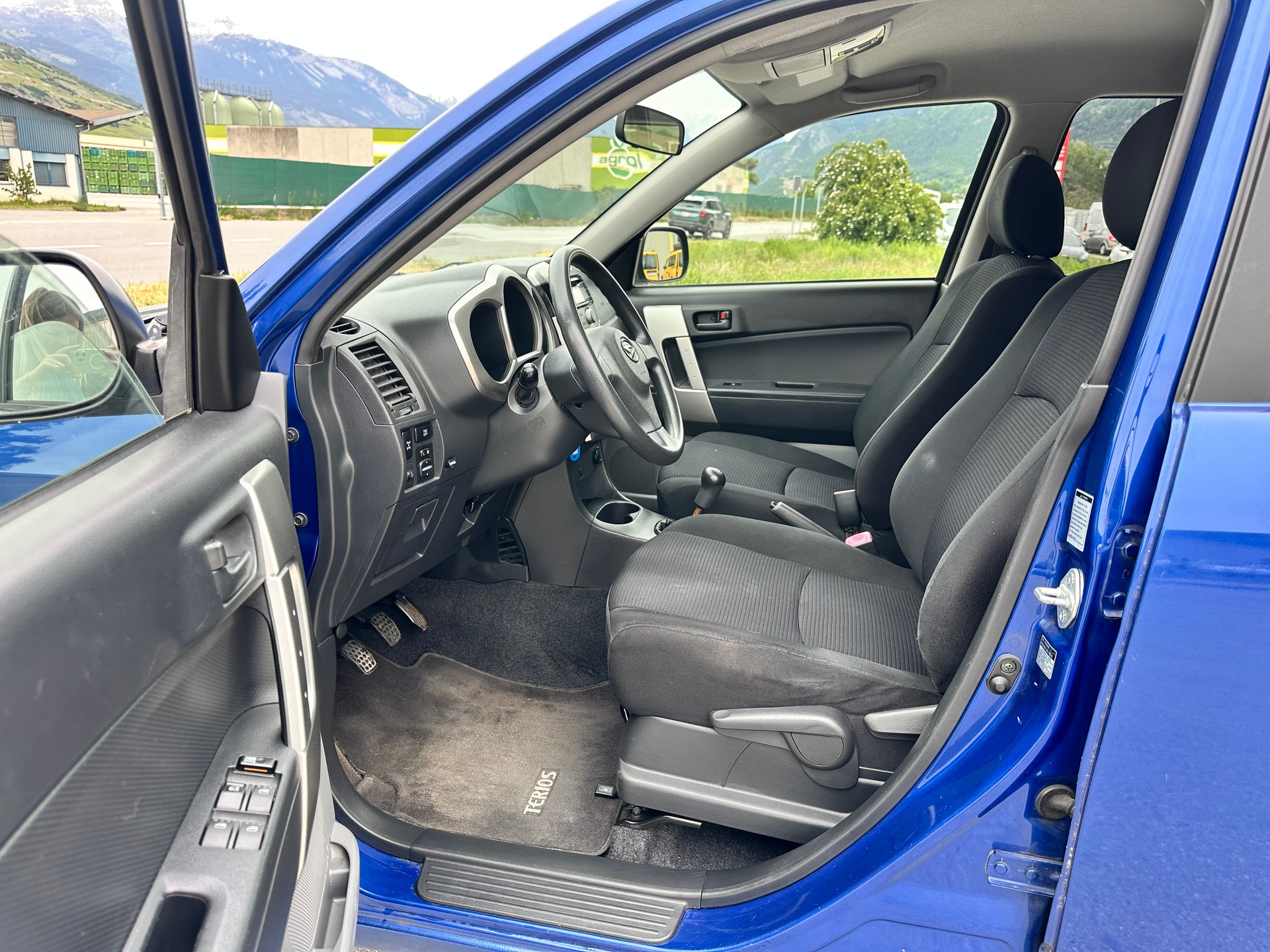 DAIHATSU Terios 1.5 16V SX 4WD-image-8
