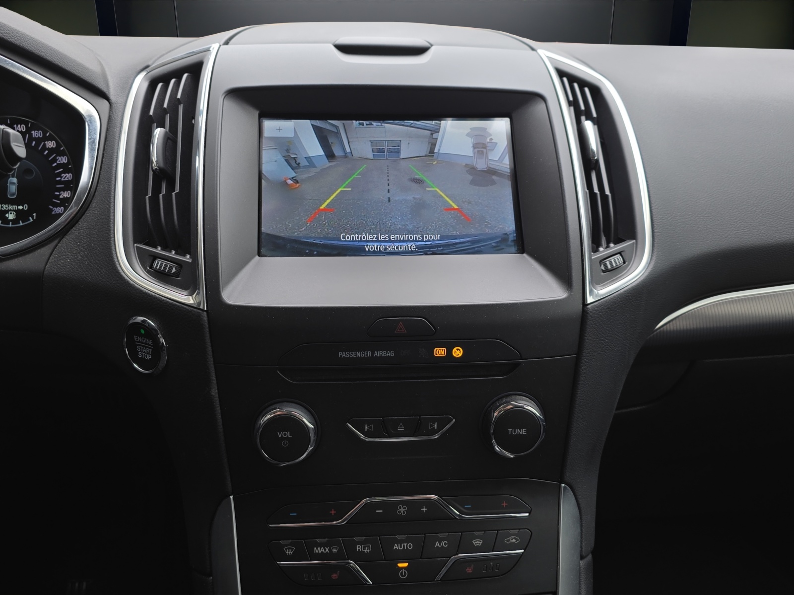 FORD S-Max 2.5 FHEV Titanium 7Pl-image-9