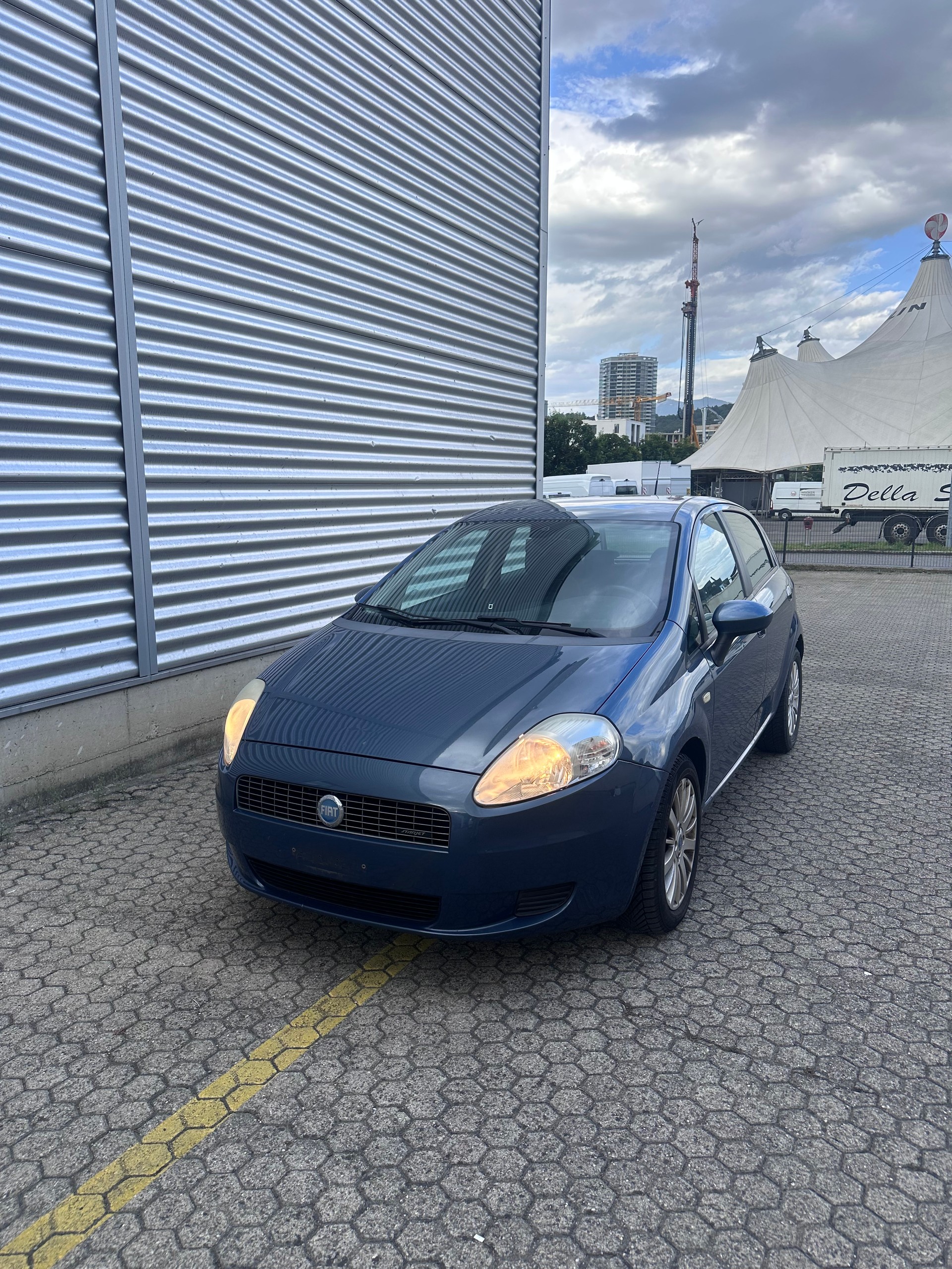 FIAT Punto 1.4 16V Sport ab MFK