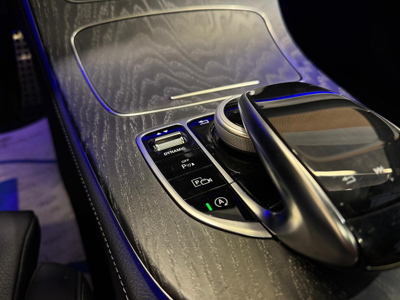 MERCEDES-BENZ CLS 400 d AMG Line 4Matic 9G-Tronic-image-7