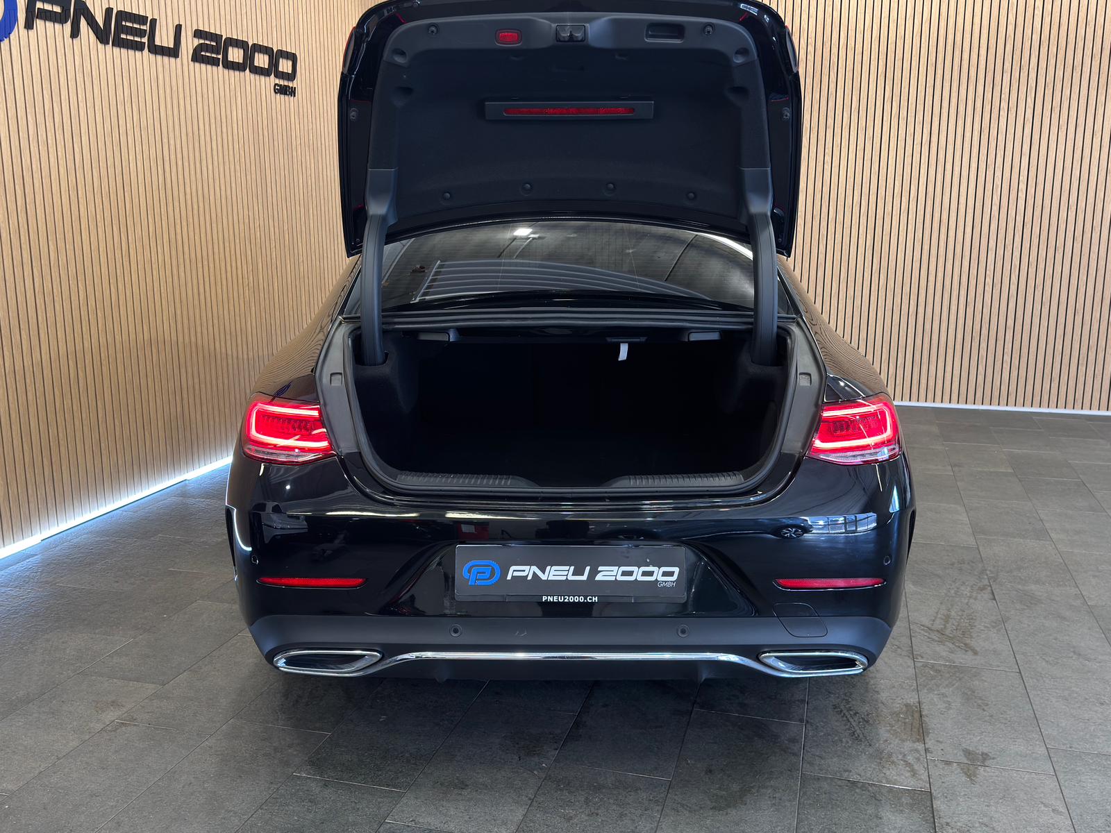 MERCEDES-BENZ CLS 400 d AMG Line 4Matic 9G-Tronic-image-4
