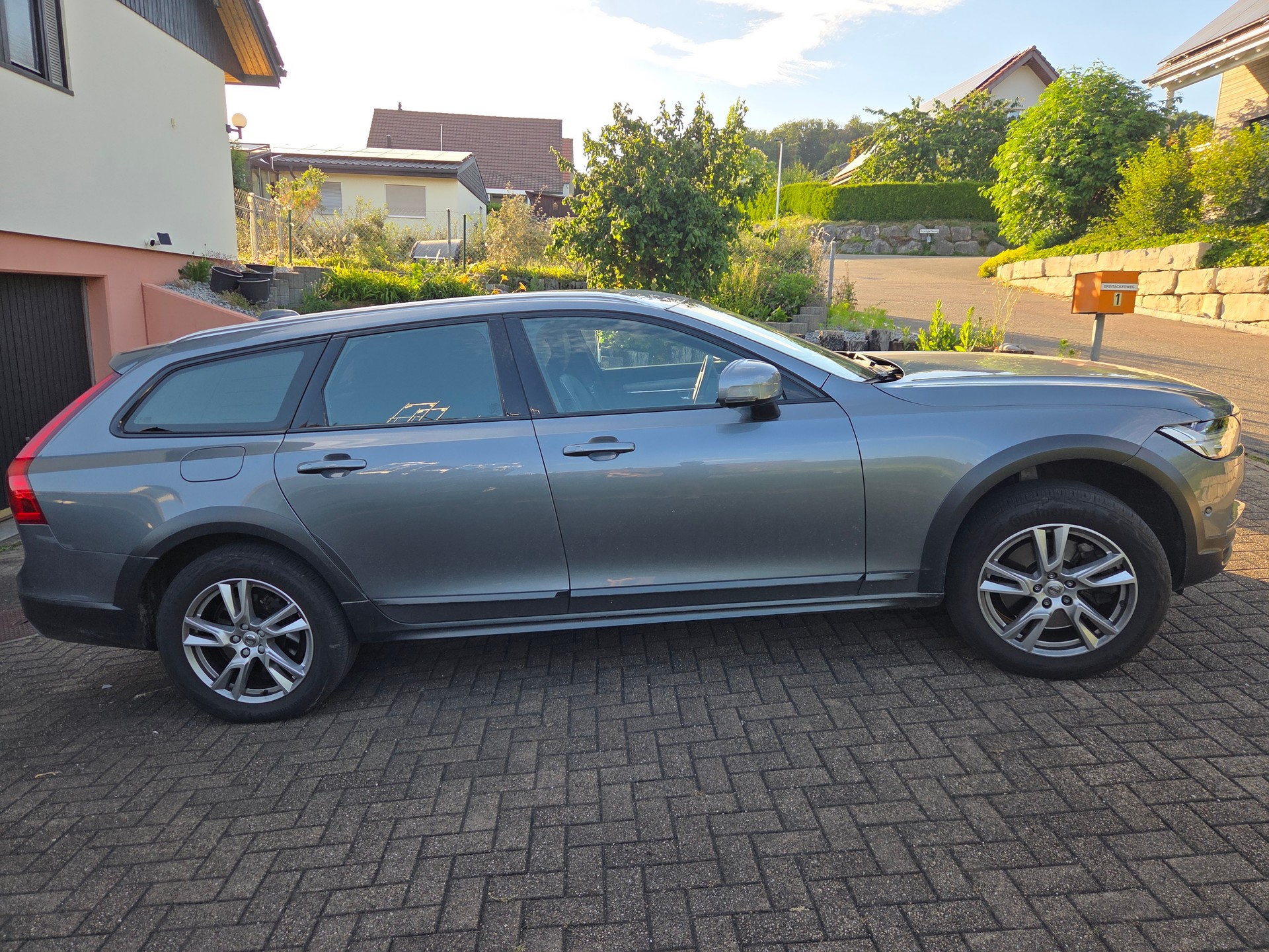 VOLVO 2.0 T6 AWD-image-1