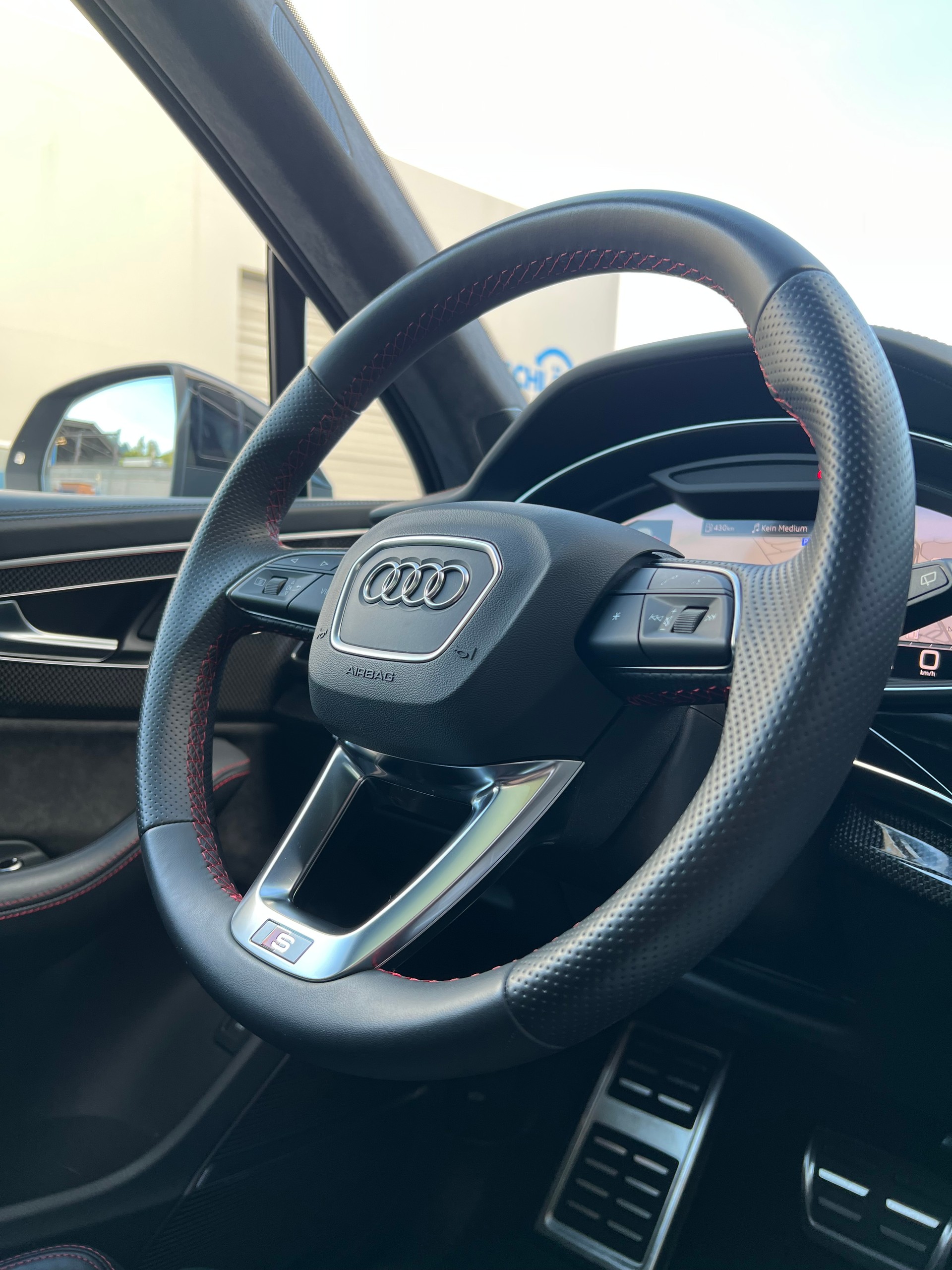AUDI SQ7 TFSI quattro tiptronic-image-20