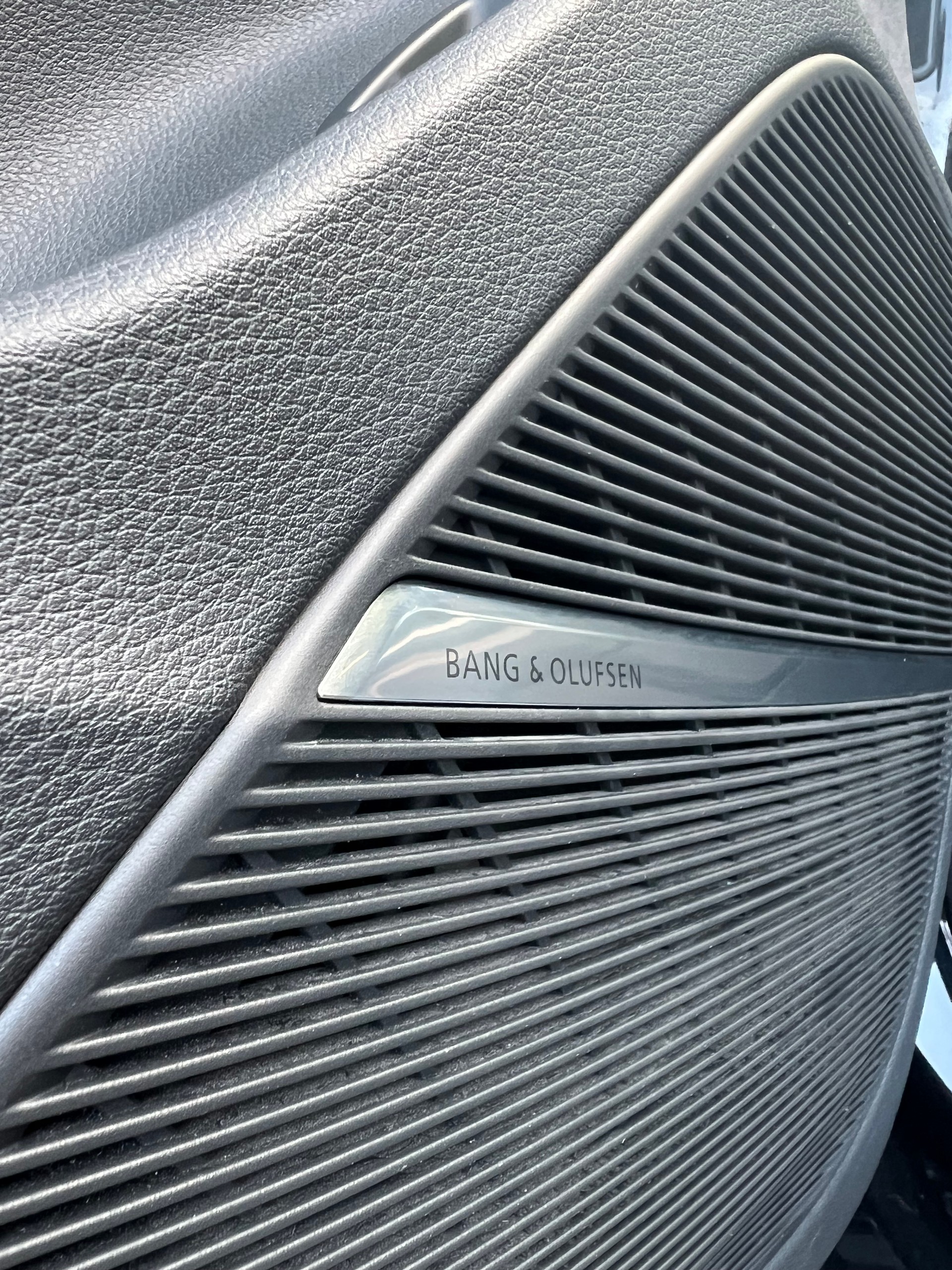 AUDI SQ7 TFSI quattro tiptronic-image-9