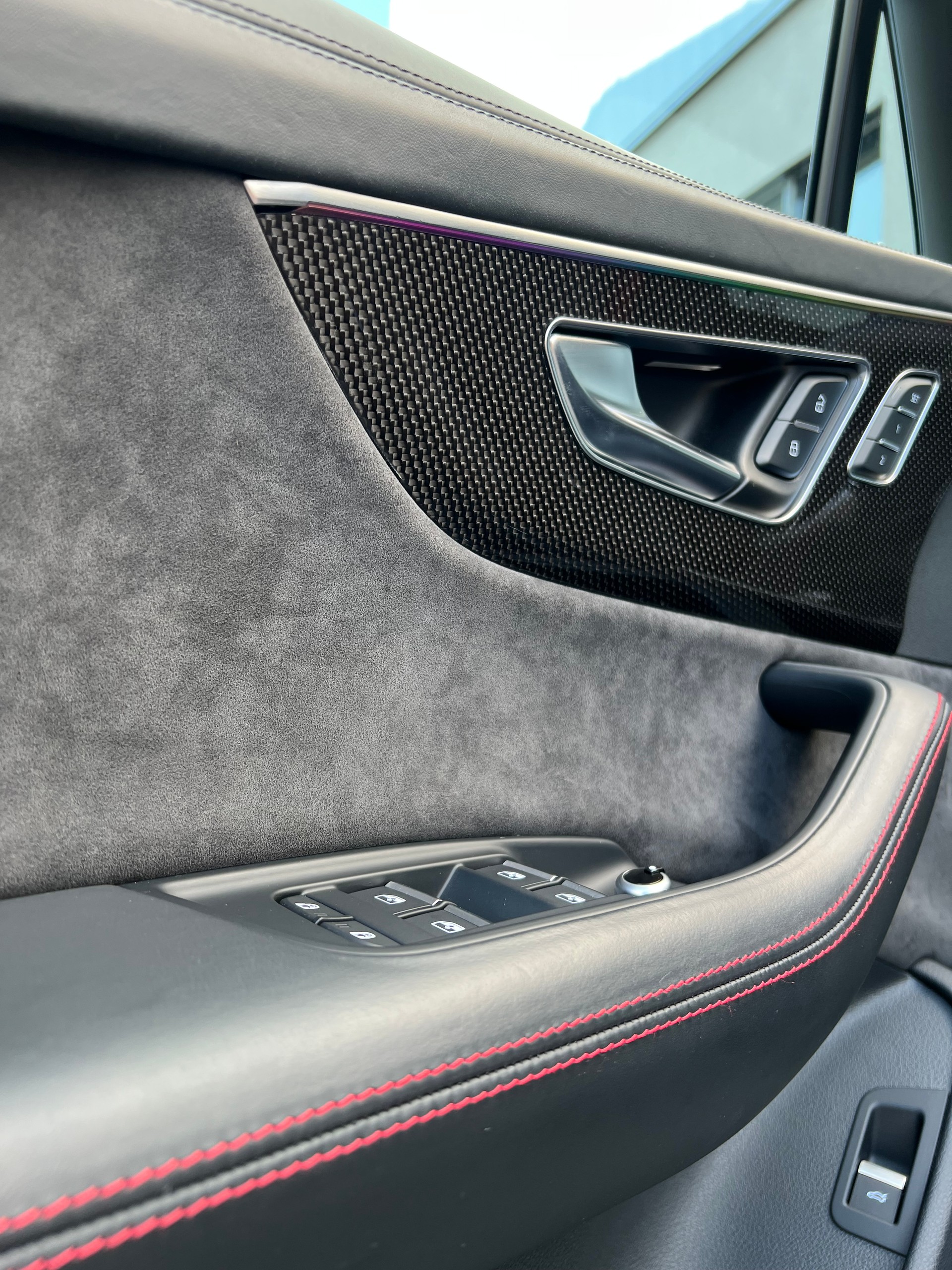 AUDI SQ7 TFSI quattro tiptronic-image-10