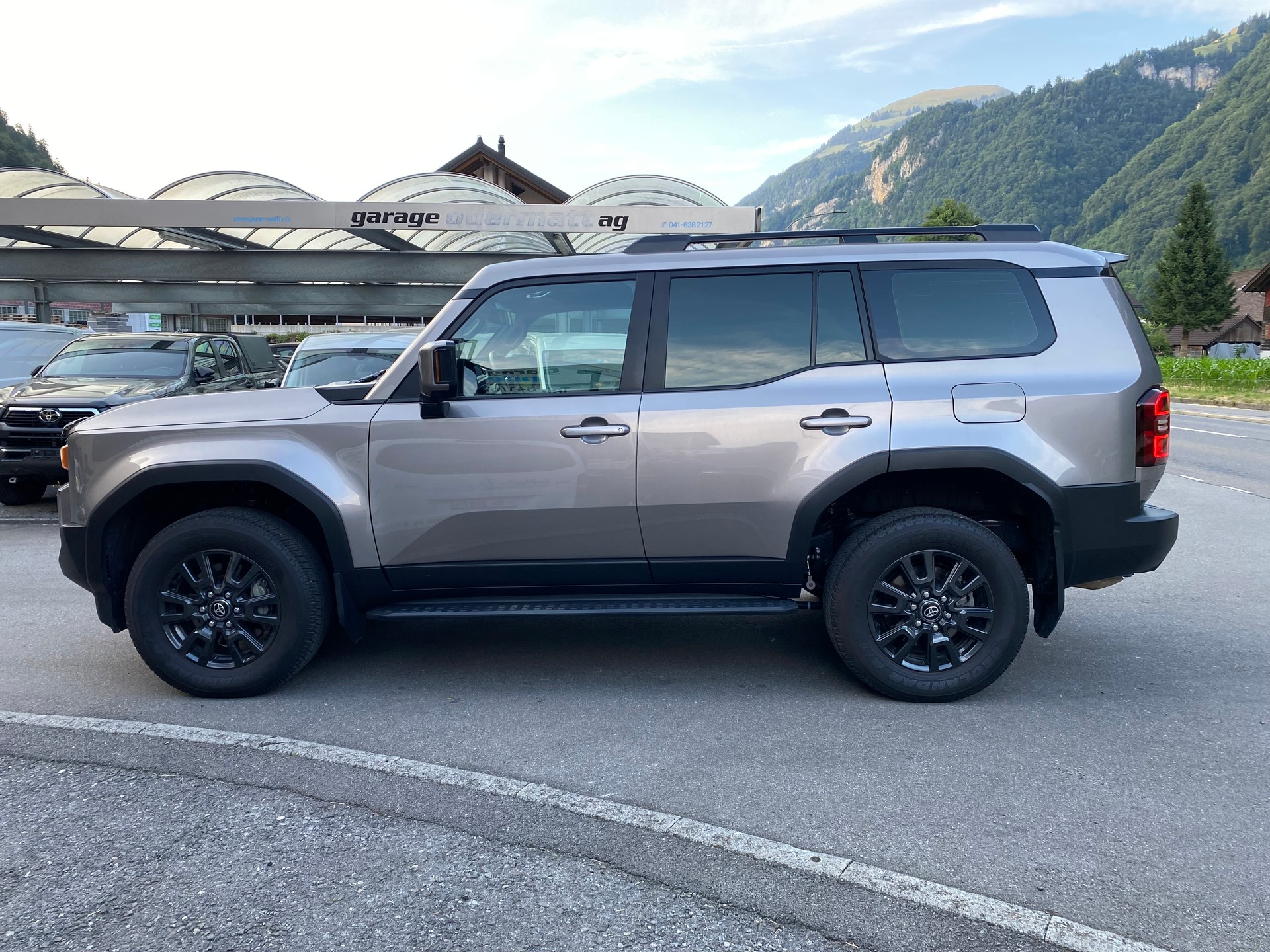 TOYOTA Land Cruiser 2.8TD Style