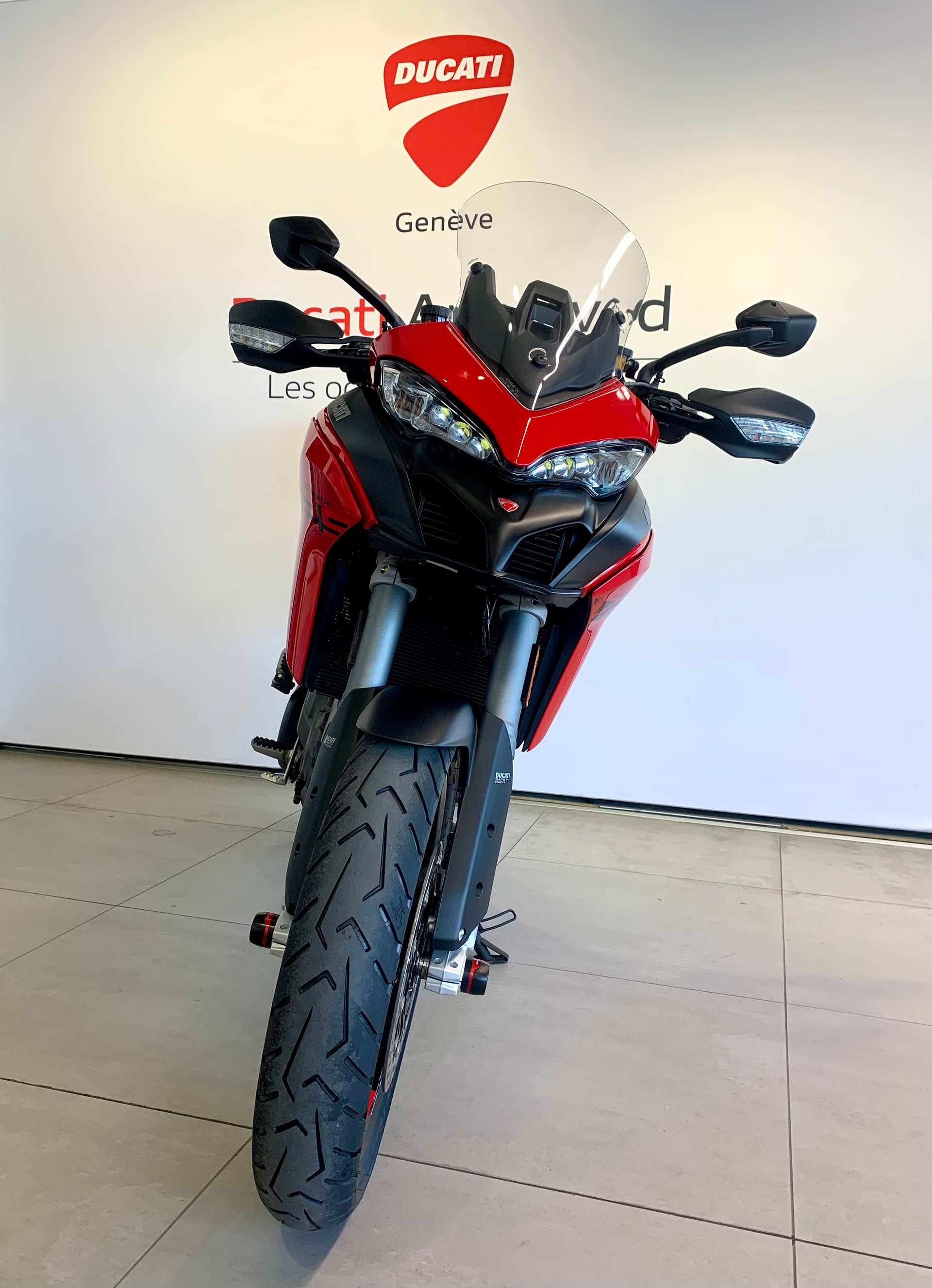 DUCATI Multistrada V2 S-image-2