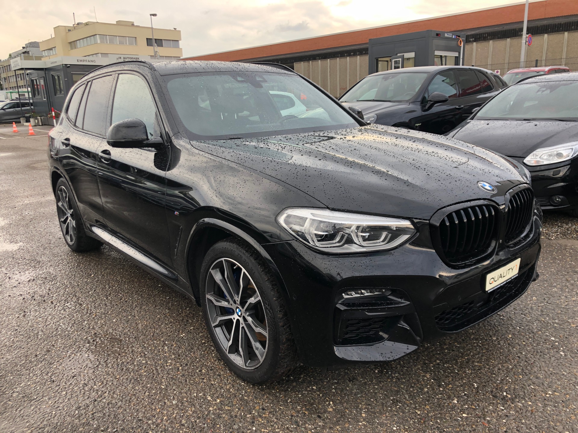 BMW X3 M40d Individual Steptronic-showroom-element-2
