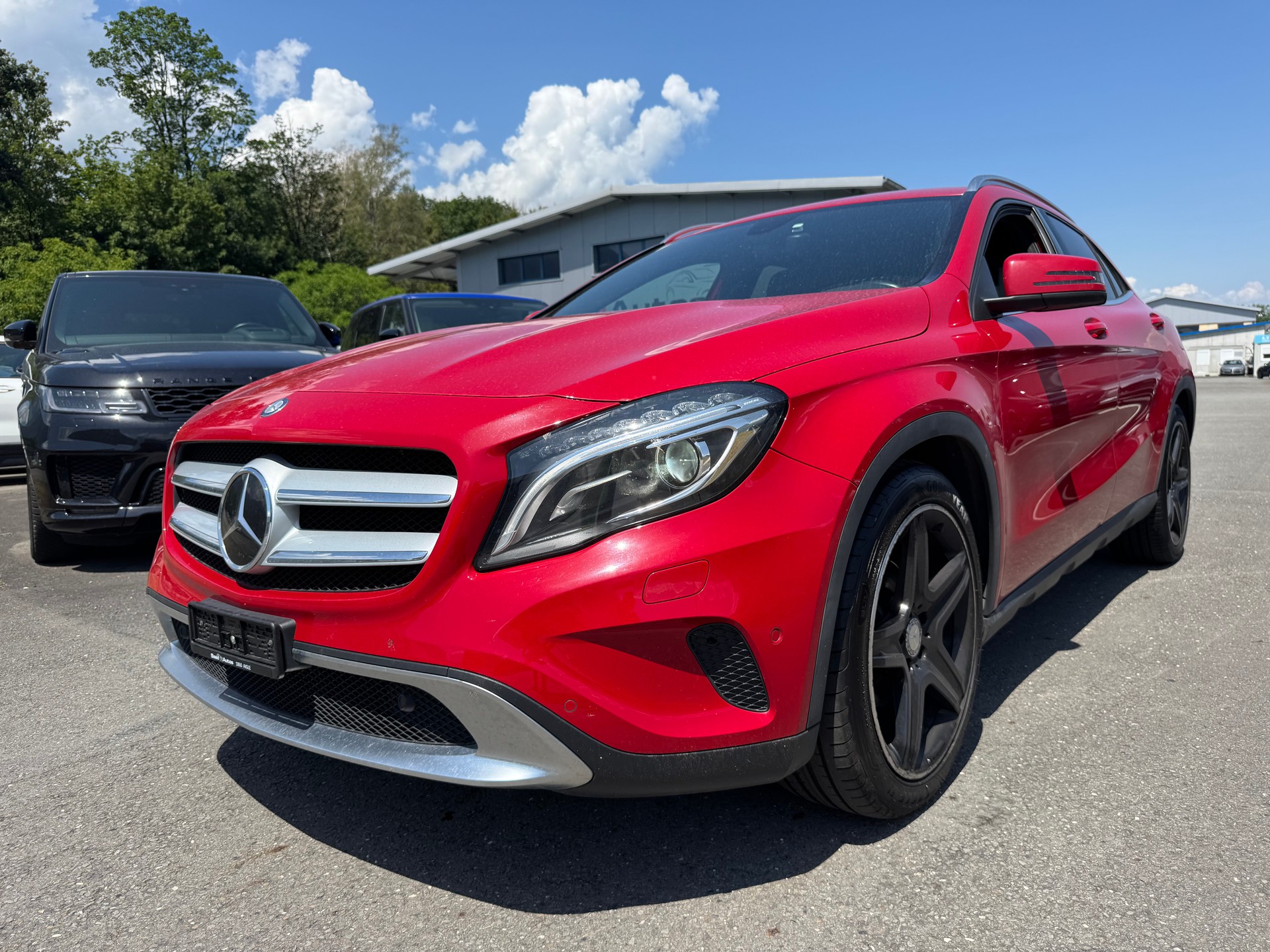 MERCEDES-BENZ GLA 200 CDI 4Matic 7G-DCT-showroom-element-1
