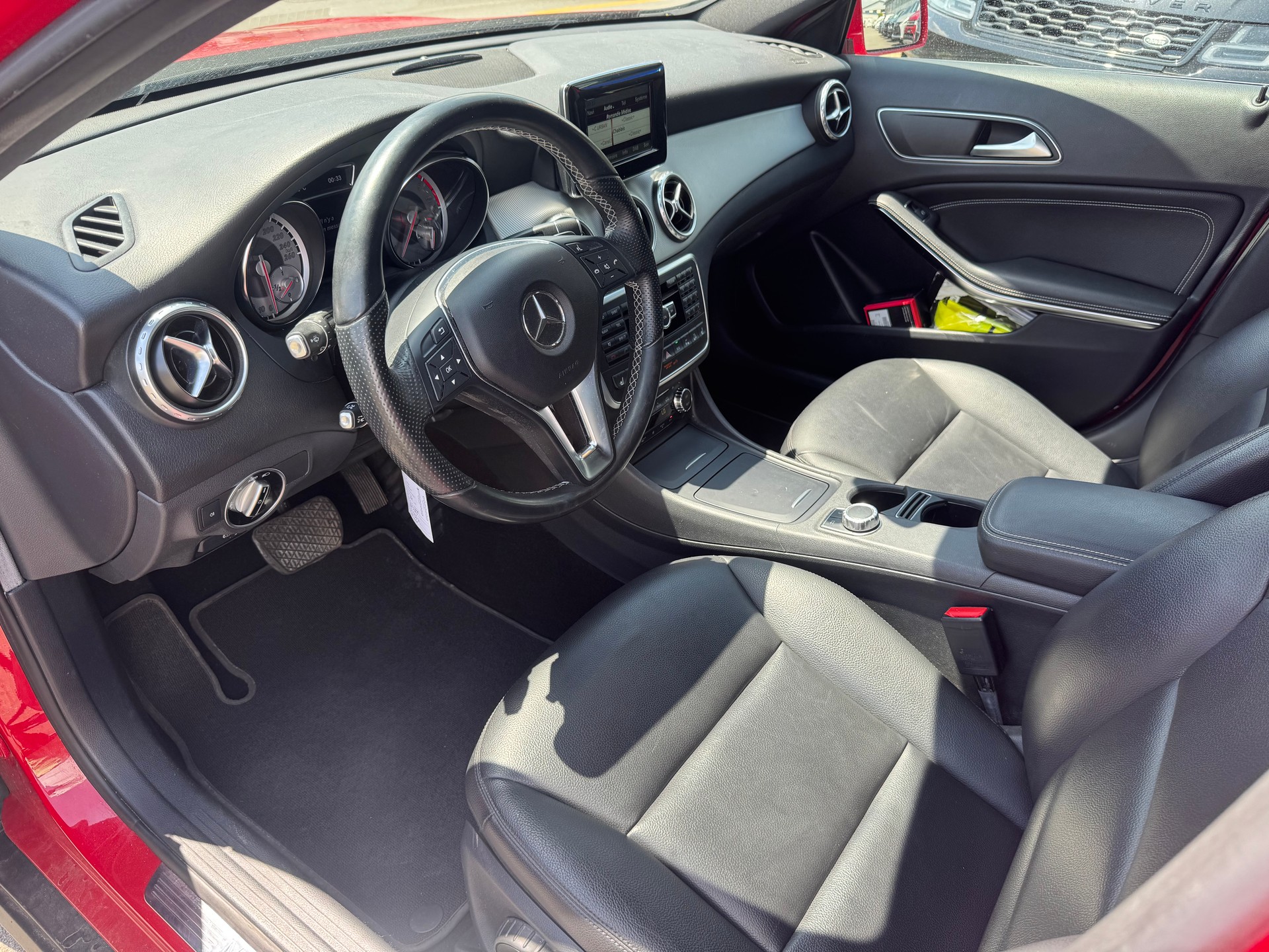 MERCEDES-BENZ GLA 200 CDI 4Matic 7G-DCT-image-16