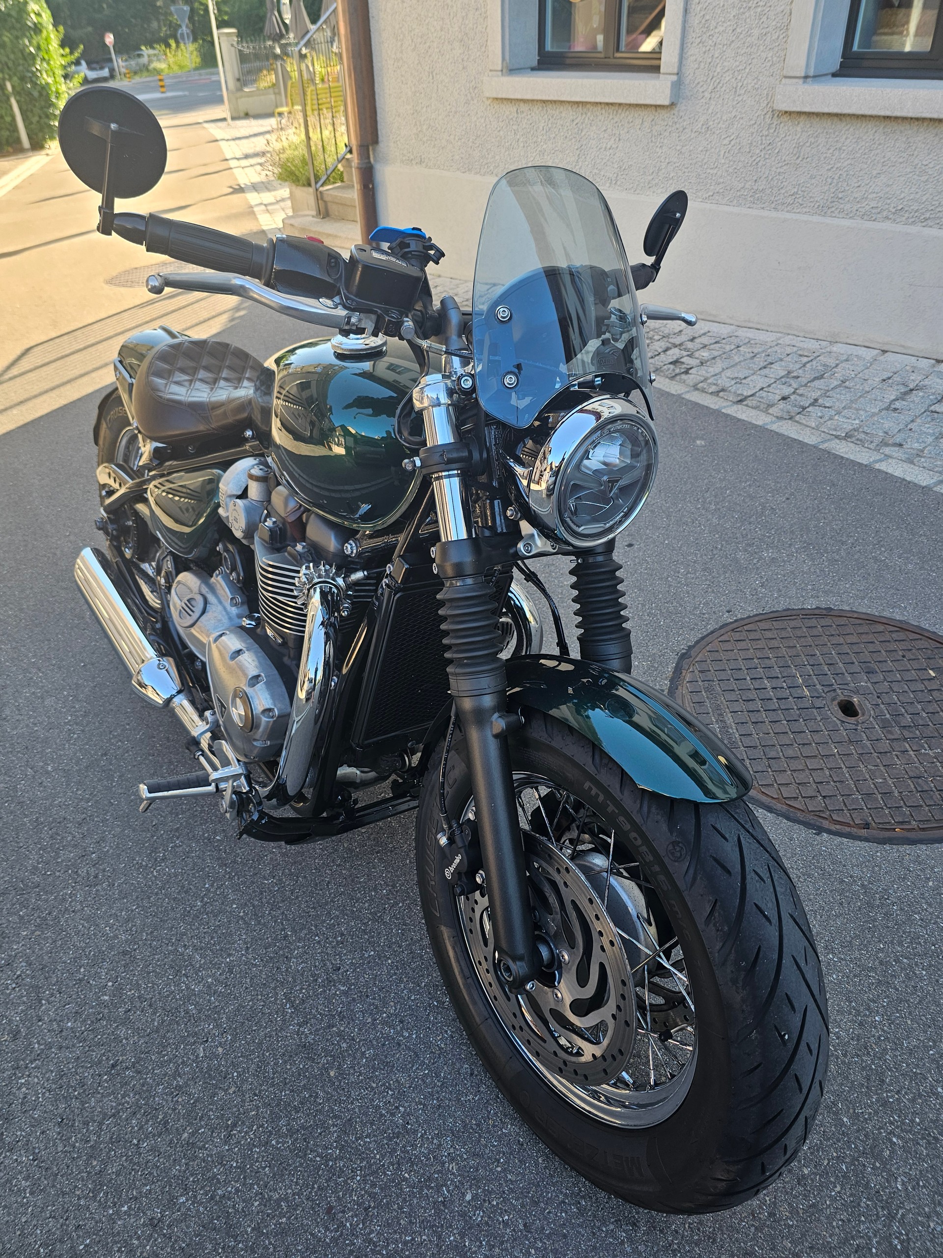 TRIUMPH Bonneville 1200 Speedmaster ABS-image-7