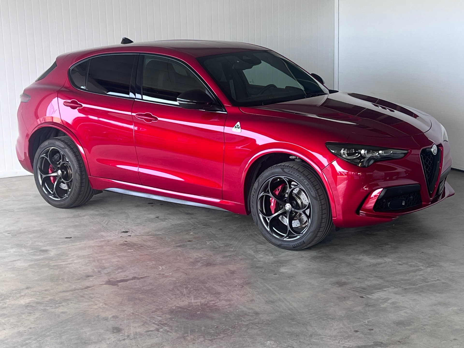 ALFA ROMEO Stelvio 2.9 V6 Quadrifoglio Q4 AT8-showroom-element-1
