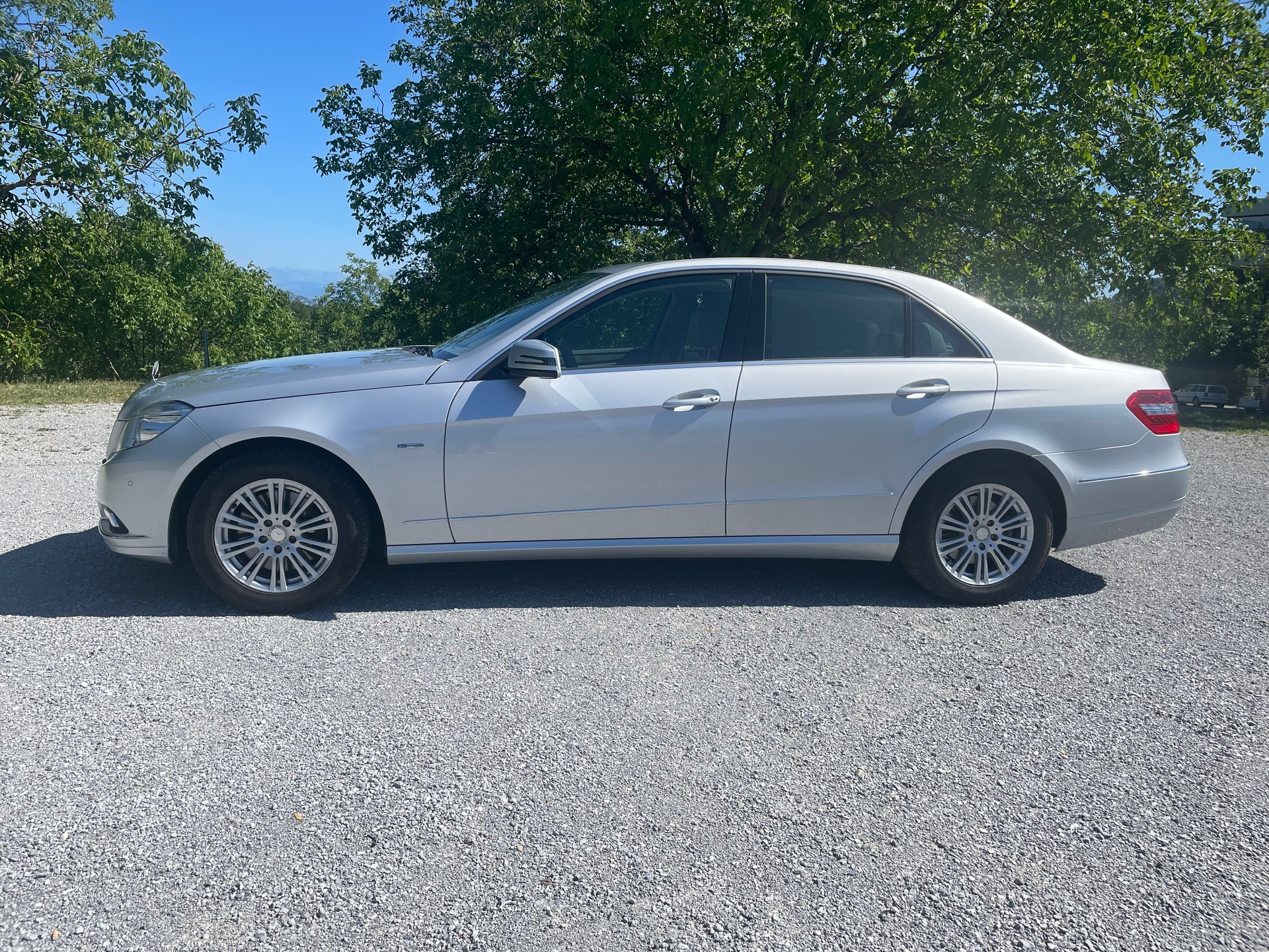 MERCEDES-BENZ E 350 V6 BlueEF