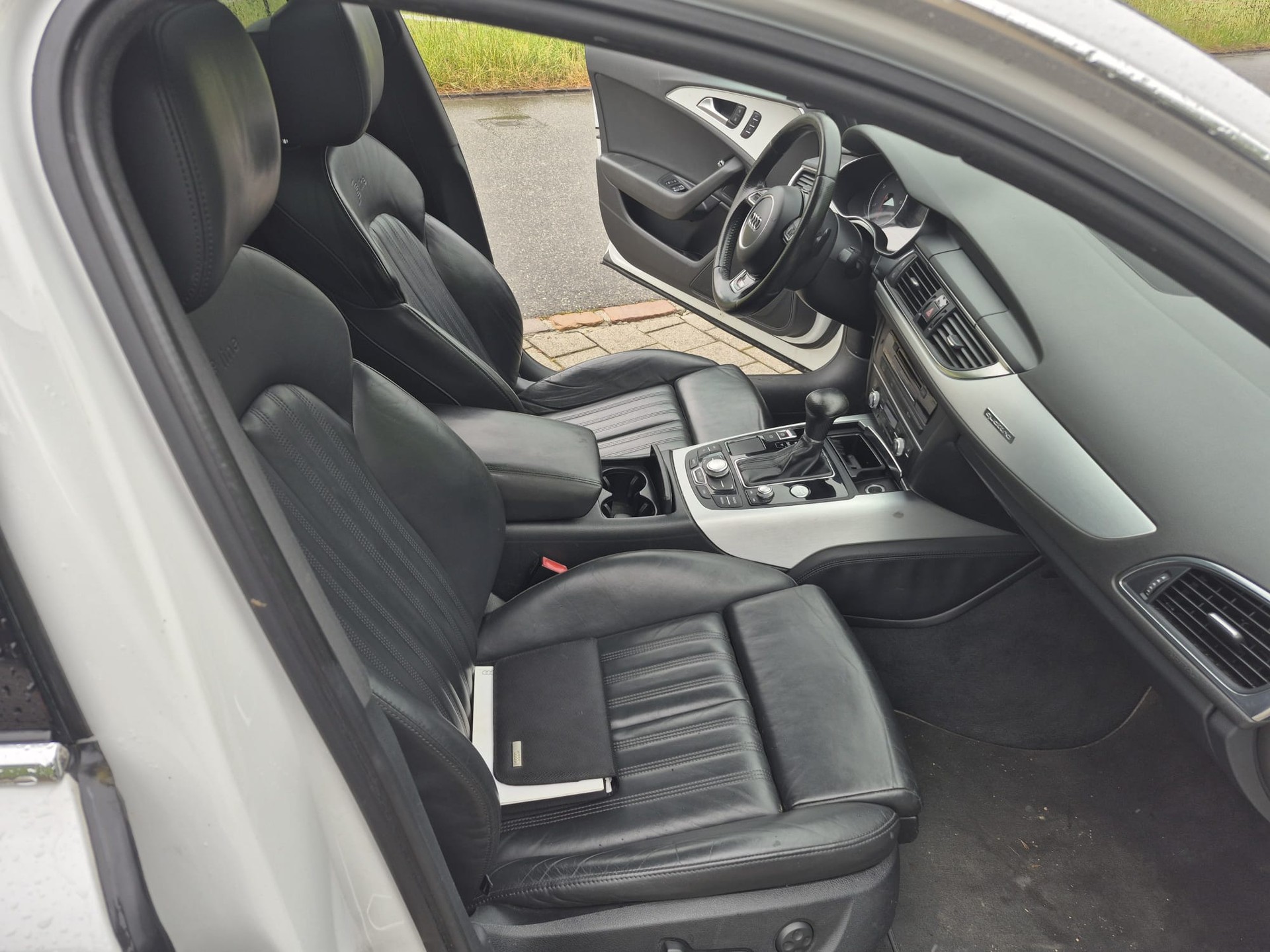 AUDI A6 Avant 3.0 BiTDI V6 quattro tiptronic-image-7