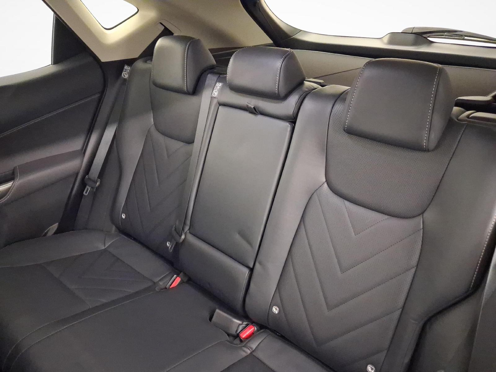 LEXUS NX 450h+ Comfort-image-10