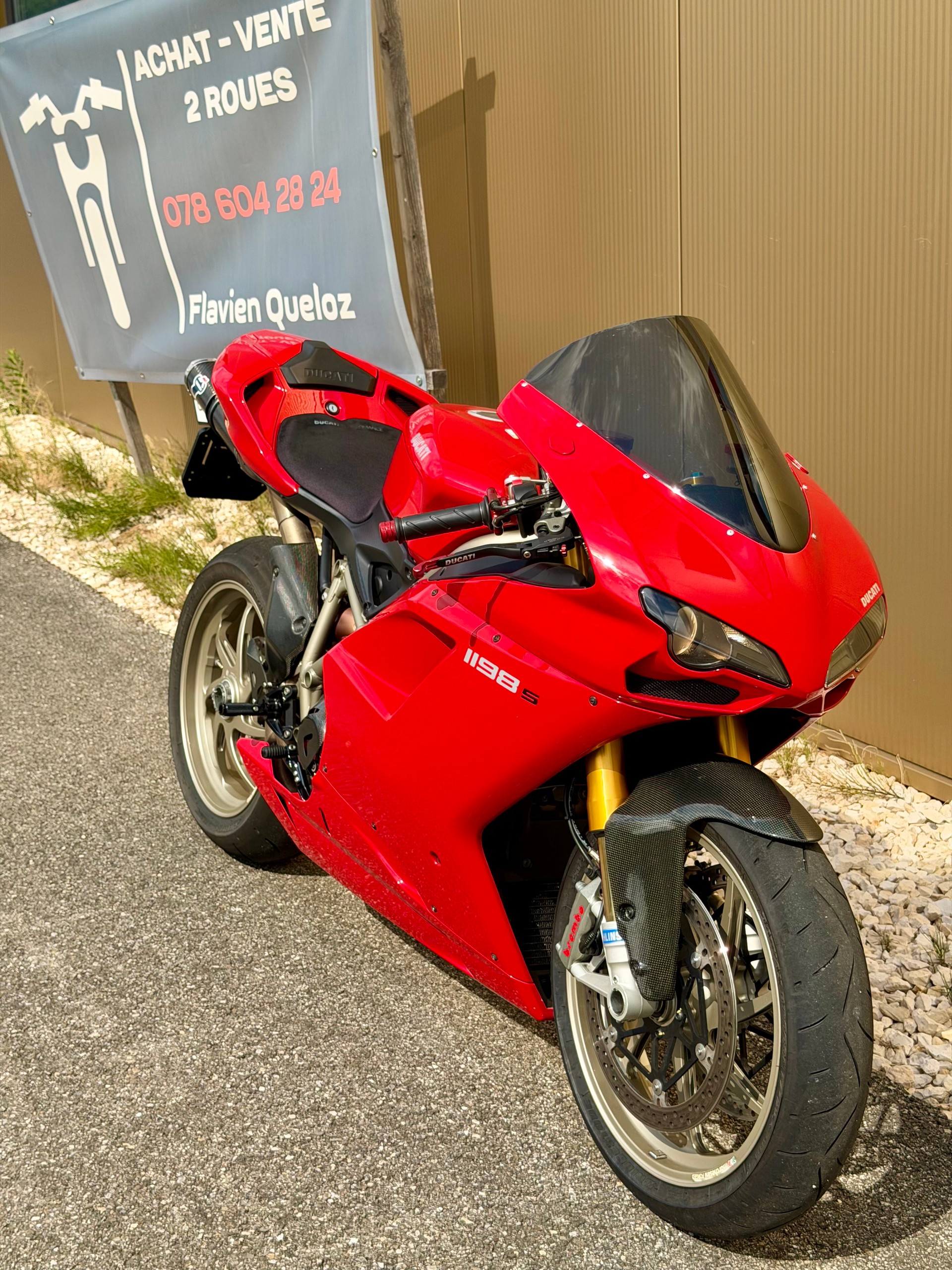 DUCATI 1198 S-image-0