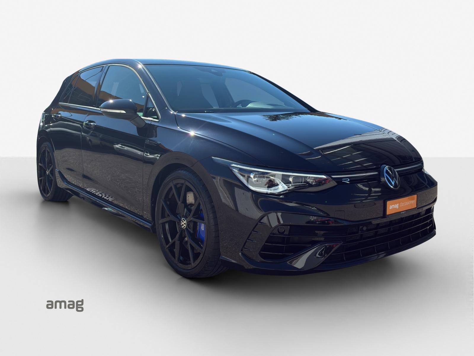 VW Golf 2.0 TSI R DSG 4Motion-image-5