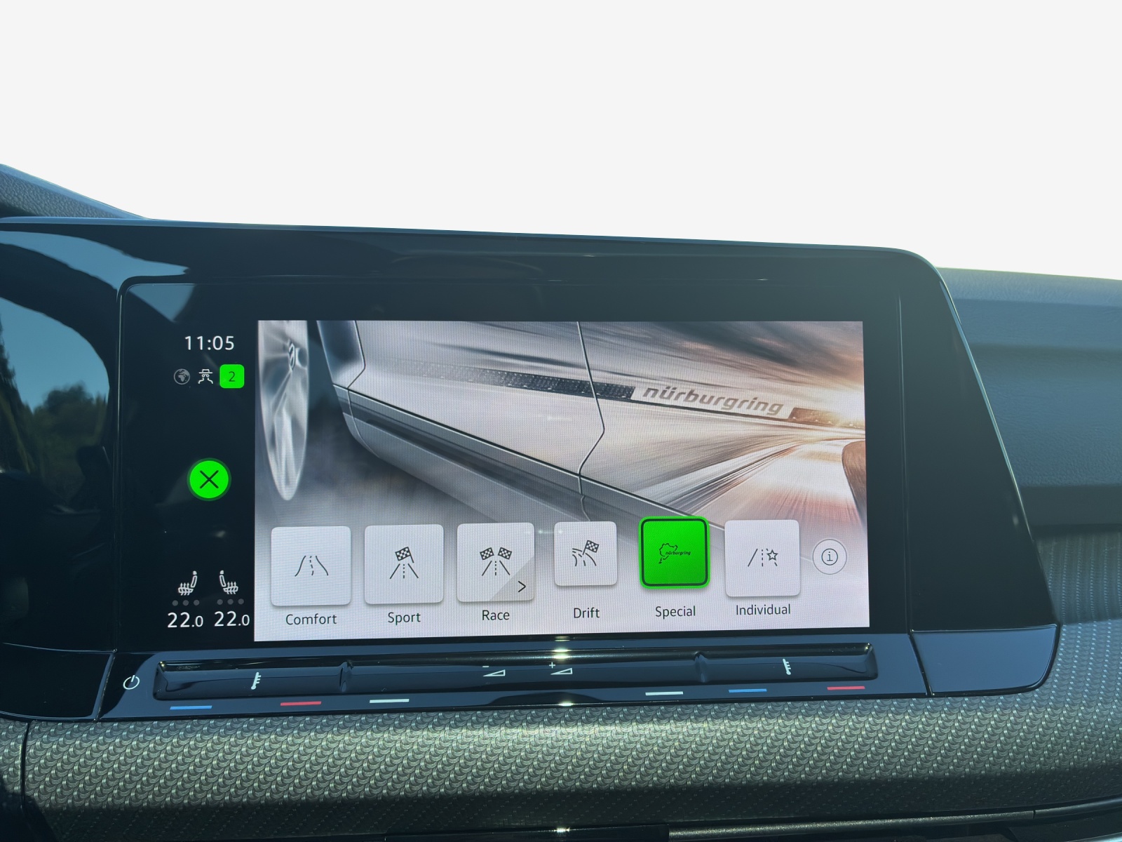 VW Golf 2.0 TSI R DSG 4Motion-image-14