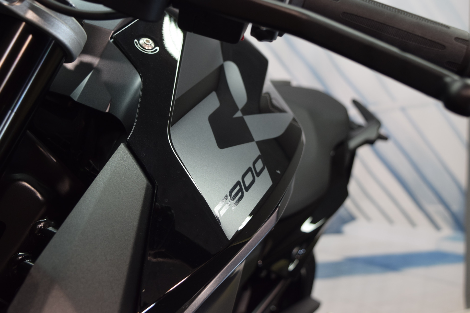 BMW F 900 R A2 Youngster-image-9