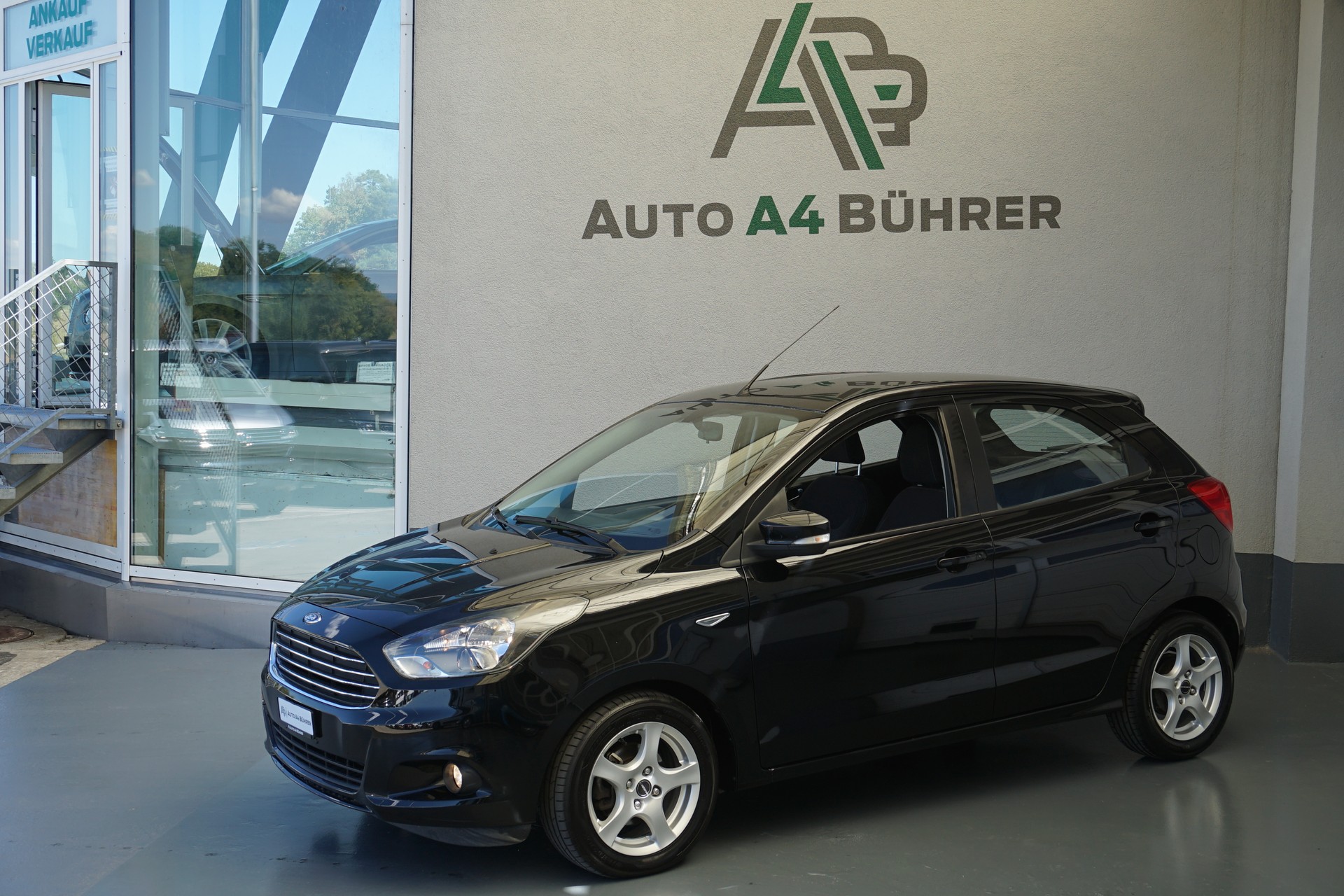 FORD KA+ 1.2 Cool&Sound-showroom-element-3