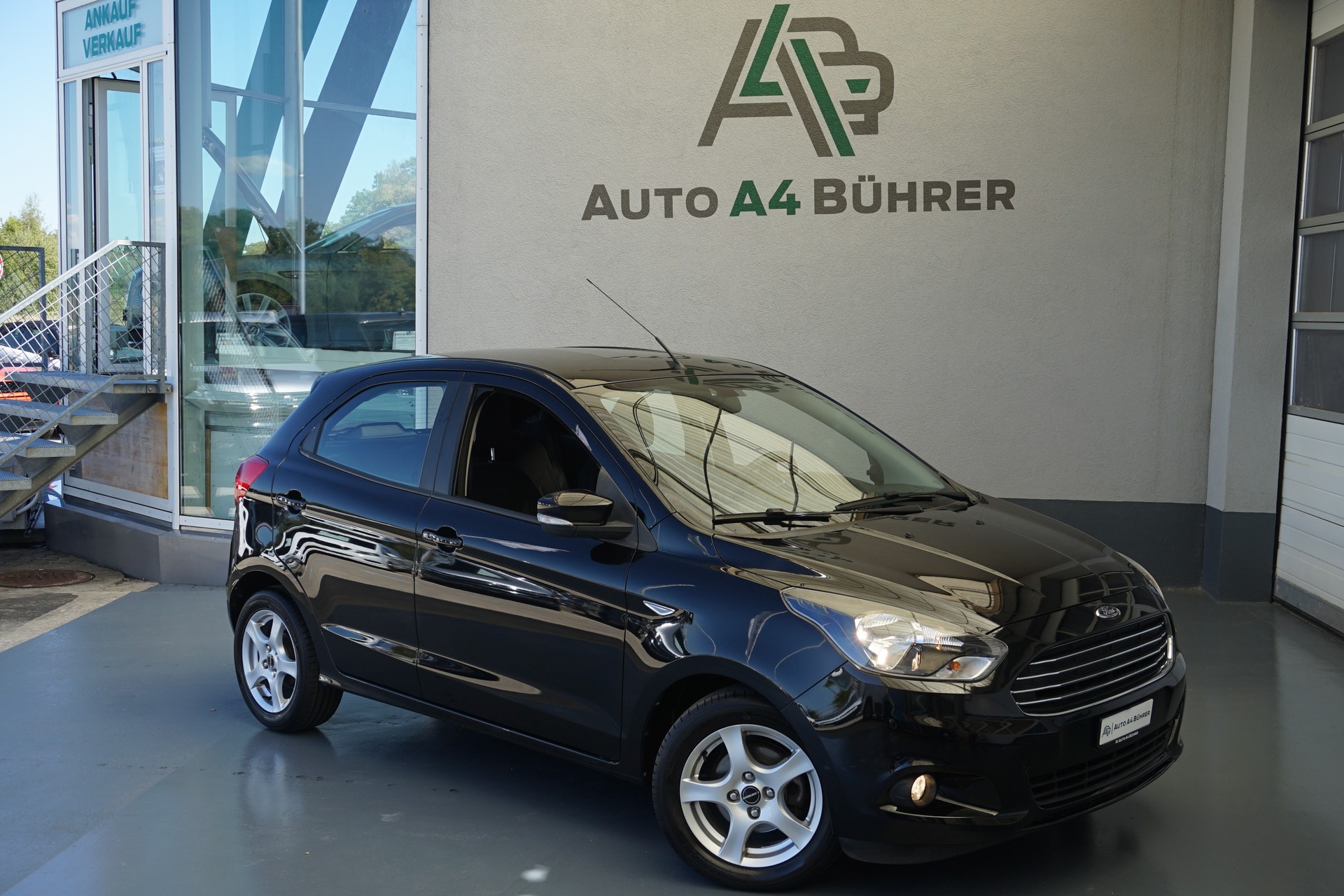 FORD KA+ 1.2 Cool&Sound-showroom-element-1