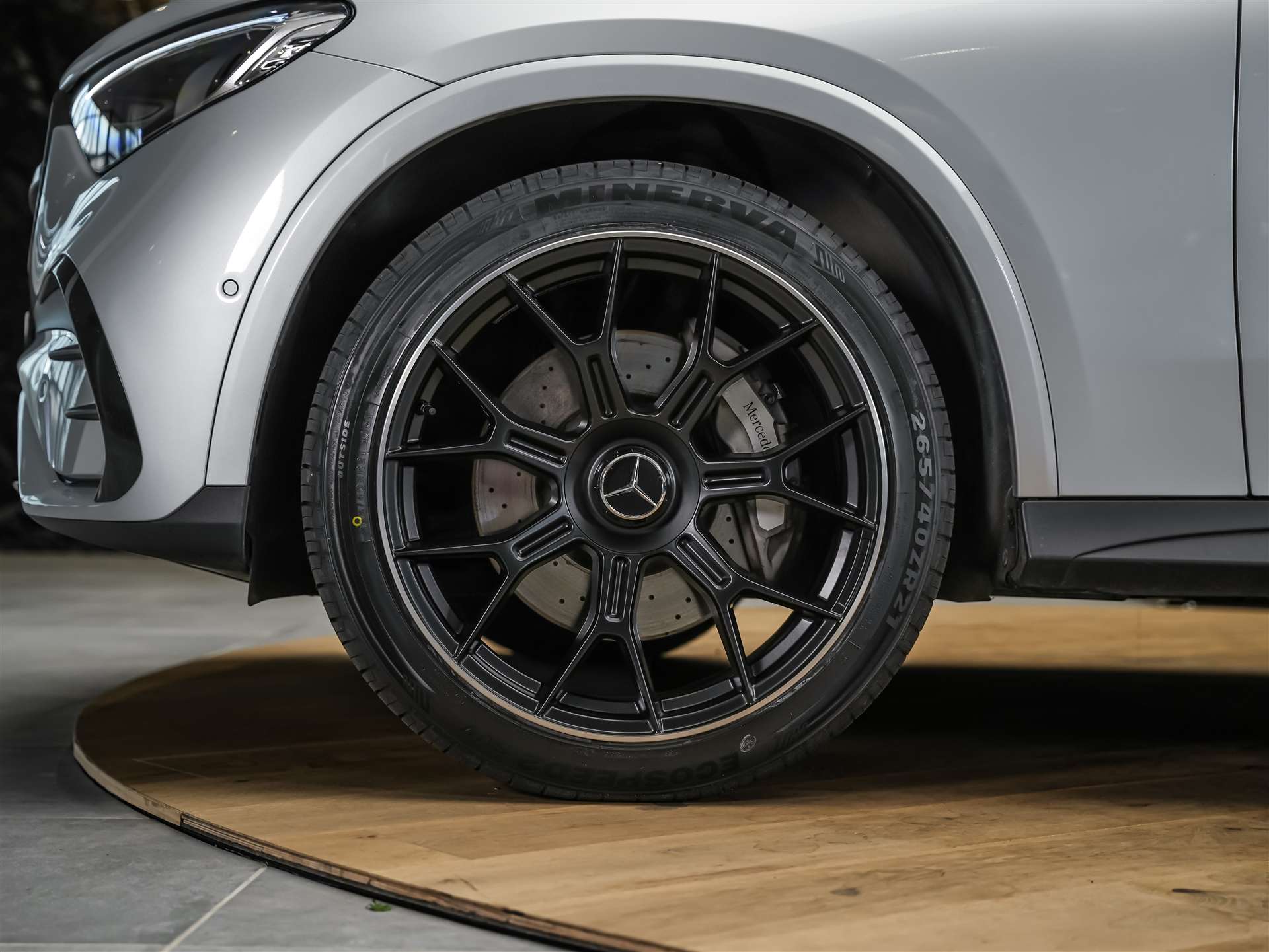 MERCEDES-BENZ GLC 300 d AMG Line 4matic *21" Felgen*Sitzheizung*Anhängerkupplung*-image-15